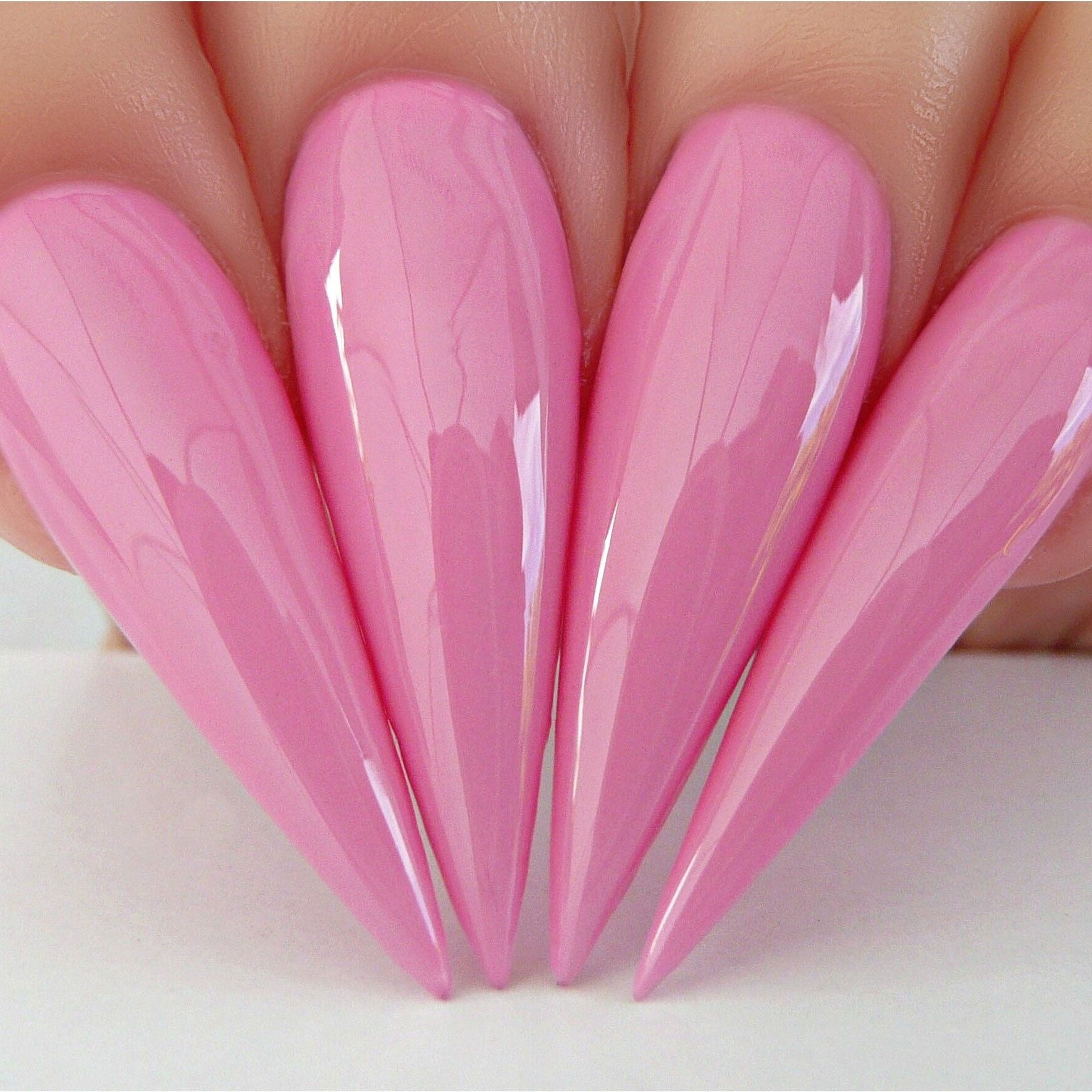 Pink Tutu Nail Lacquer N582 - Long Lasting Nail Polish for Women, Gel-Like Shine & Chip Resistant - Perfect for Manicures, Pedicures, and Special Occasions