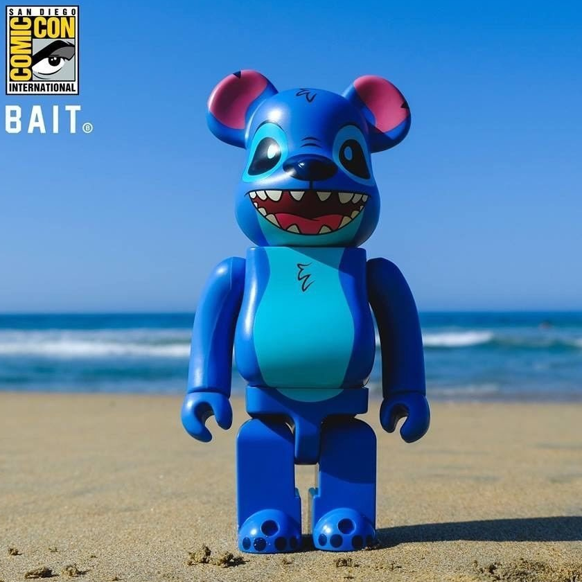 Bearbrick Disney Stitch 400% Collectible Figure (2018 SDCC Exclusive) - Perfect for Anime Fans, Toy Collectors & Home Decor