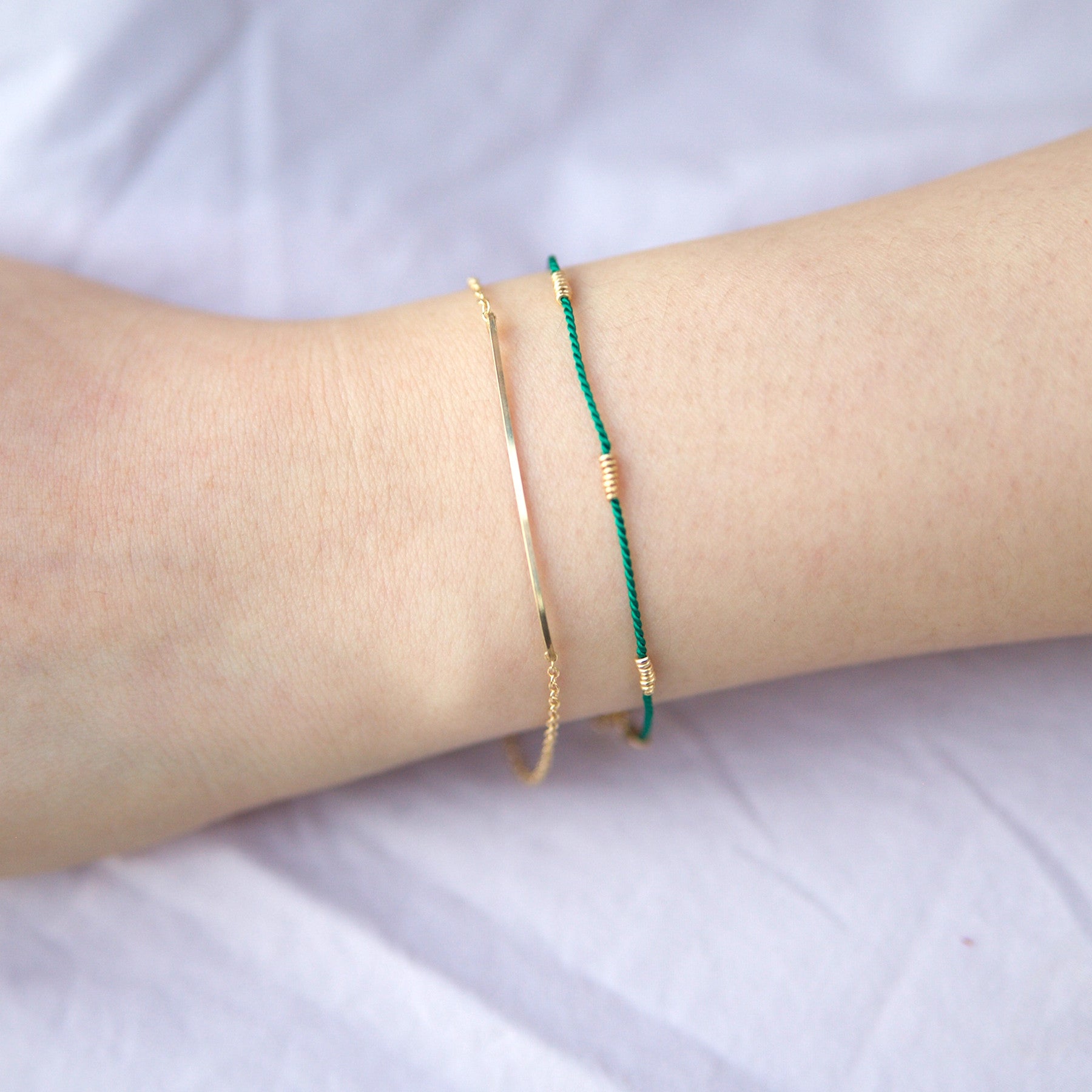 Elegant Green & Gold Silk Wrapped Wire Bracelet for Women | Fashion Jewelry Gift for Birthday, Anniversary & Special Occasions