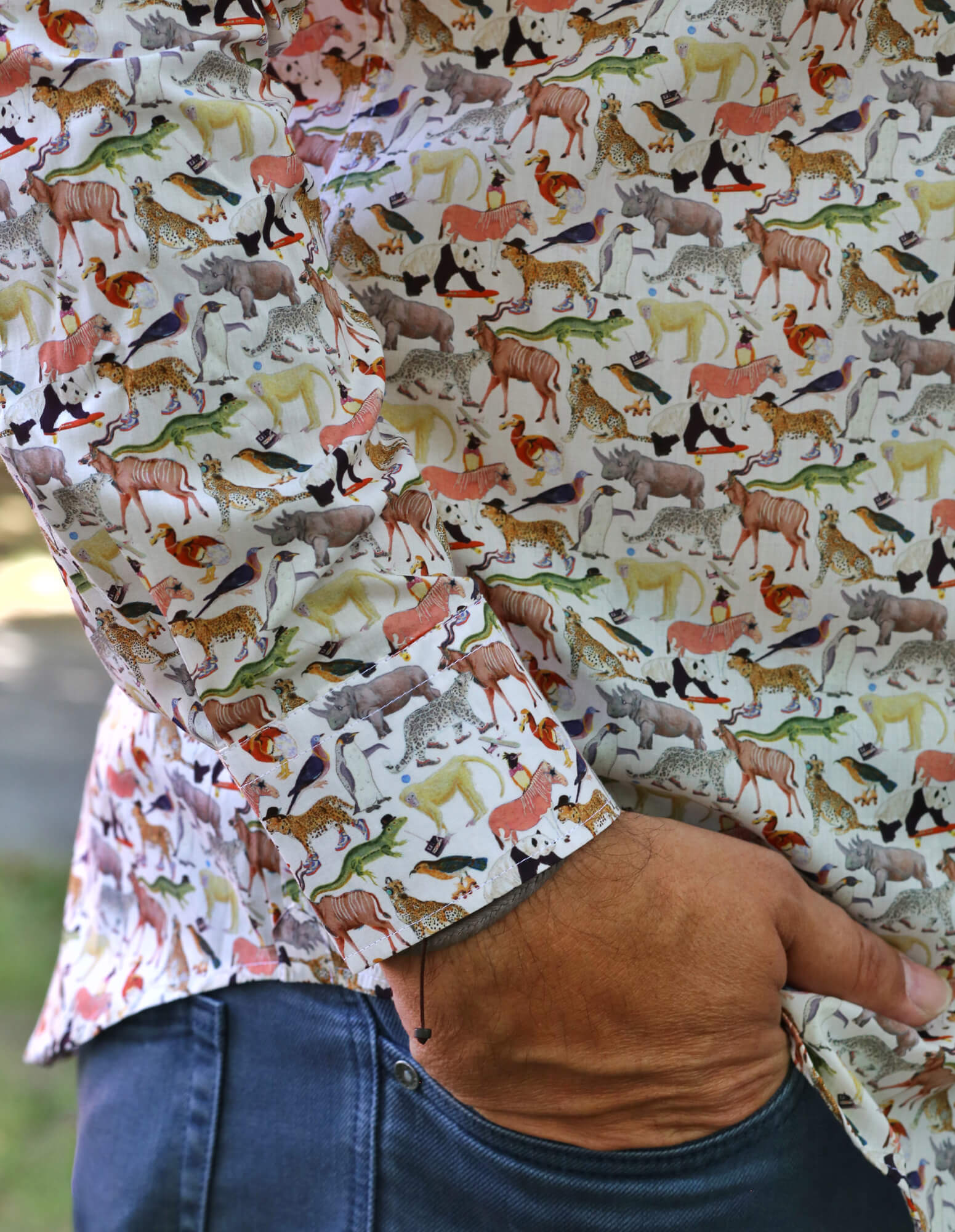 DÉCLIC Liberty Quey2 Print Shirt for Women - Stylish Floral Pattern Casual Tops - Perfect for Summer Outings, Beach Vacations & Date Nights