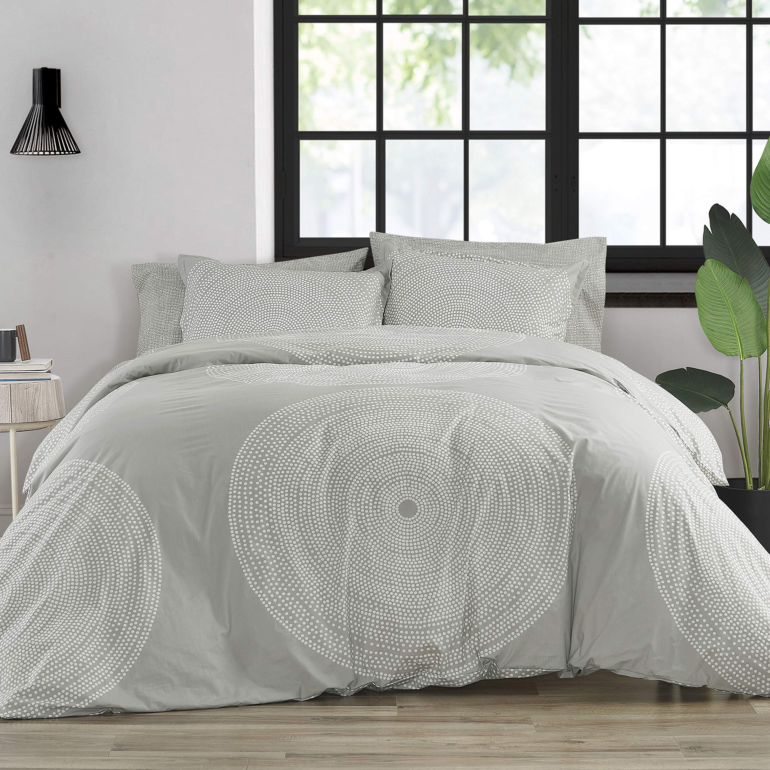 MARIMEKKO Queen Comforter Set - Premium Smooth Cotton Percale Bedding with Matching Shams, Medium Weight Grey Duvet Cover for Cozy Bedroom Decor | Perfect for Master Bedroom, Guest Room & Airbnb Styling (Fokus Grey, Queen Size)
