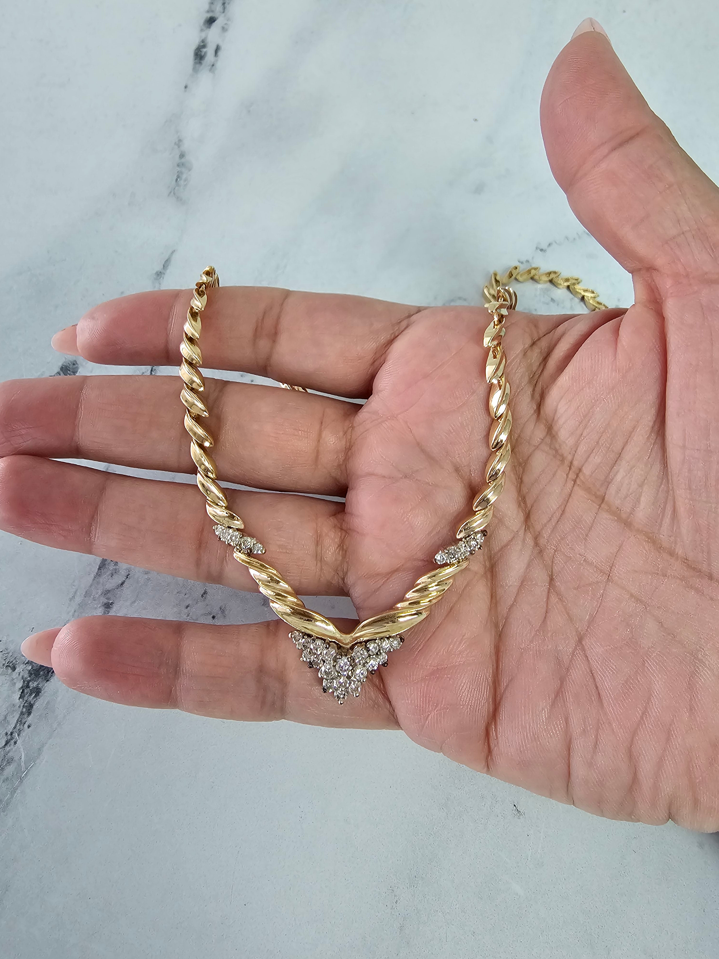 V-Shaped Two-Tone Diamond Vintage Style Necklace - Elegant Jewelry for Women, Perfect for Weddings, Parties & Special Occasions