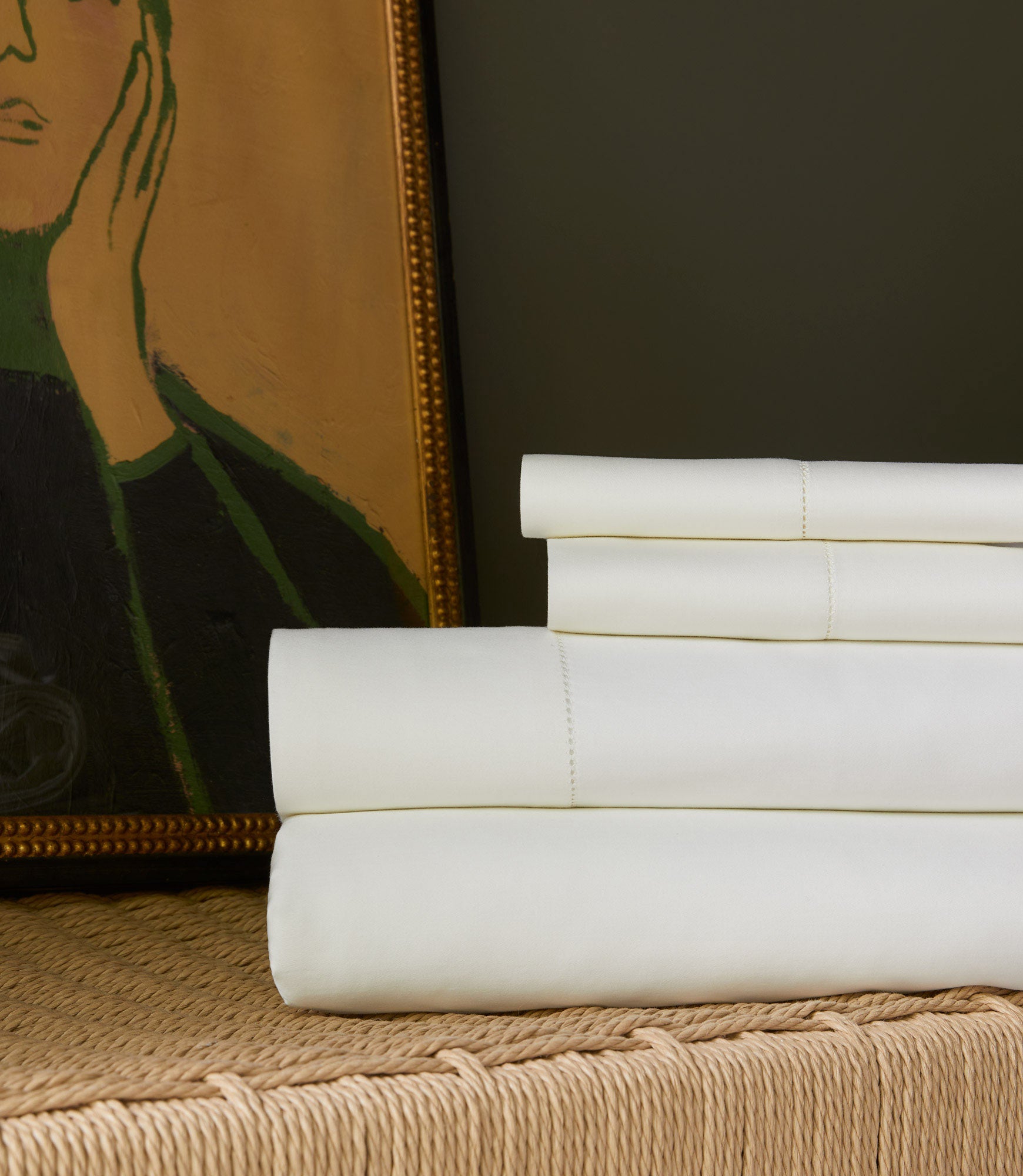 Premium Clara Sateen Sheet Set - Soft 100% Cotton Bed Sheets, Breathable & Wrinkle Resistant - Perfect for Master Bedroom, Guest Room & Dorm Use