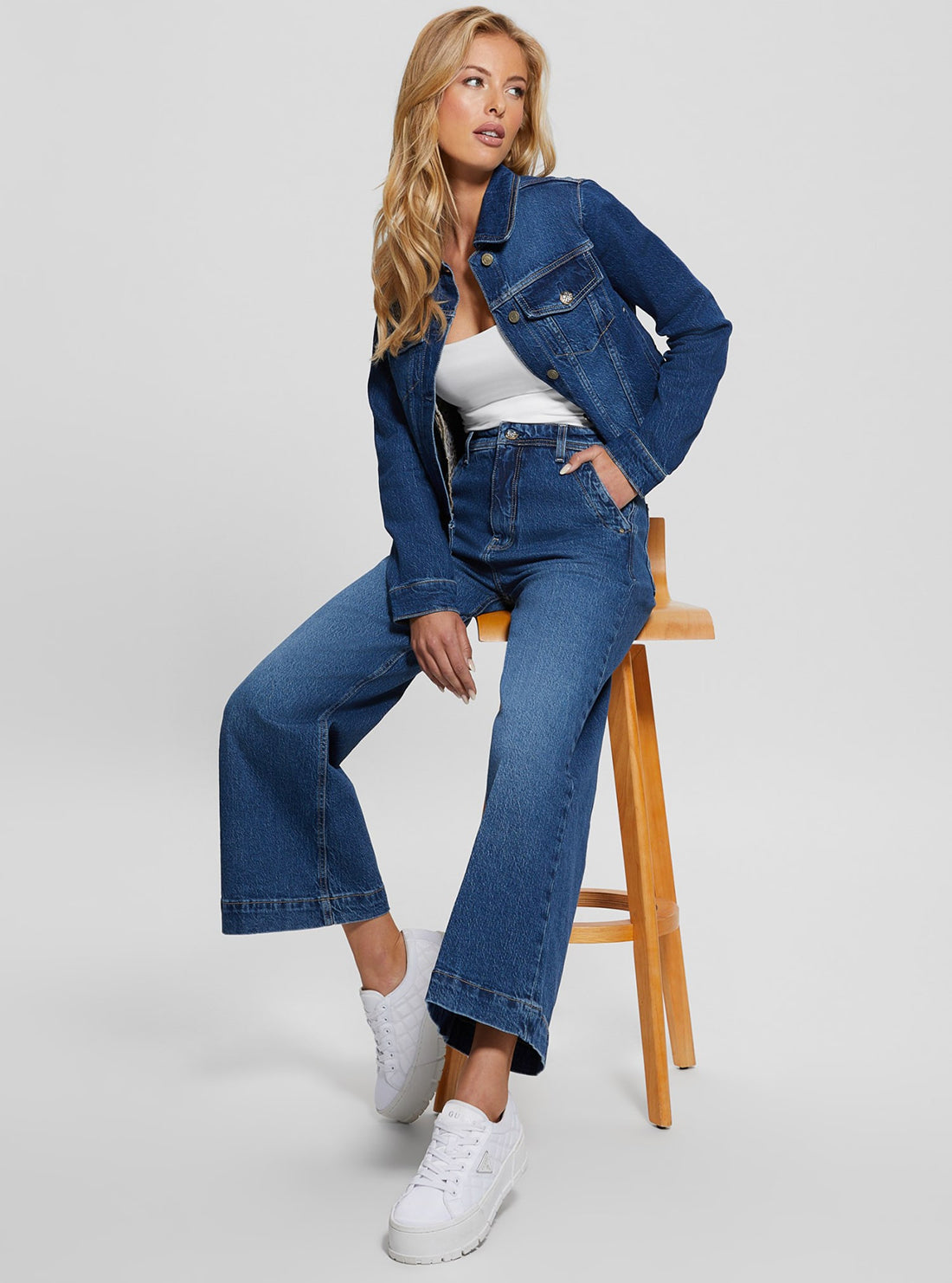 Blue Denim Delya Trucker Jacket - Women's Vintage Style Denim Jacket for Casual Outfits & Streetwear Fashion | Perfect for Spring, Fall & Layering Looks