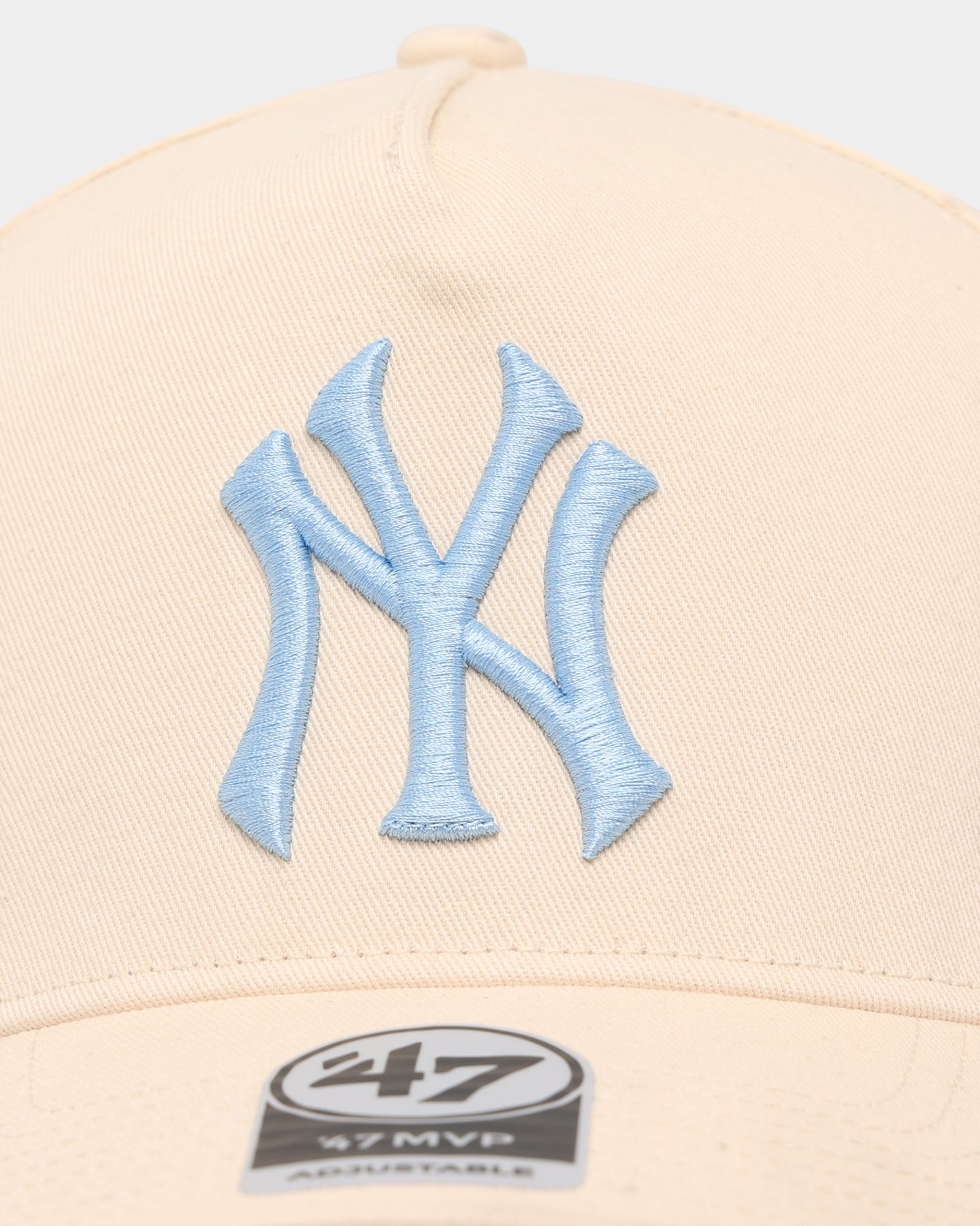 New York Yankees '47 MVP DT Snapback Hat - Legend Replica Cap for Men & Women - Adjustable Snapback Design - Perfect for Baseball Games, Sports Fans & Streetwear Fashion