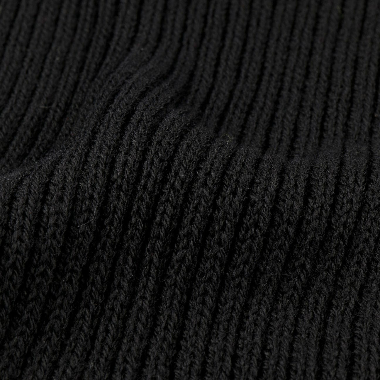 Lierys Premium Merino Wool Rib Scarf - Soft & Warm Winter Accessory for Men & Women - Perfect for Cold Weather, Outdoor Activities & Fashion Styling