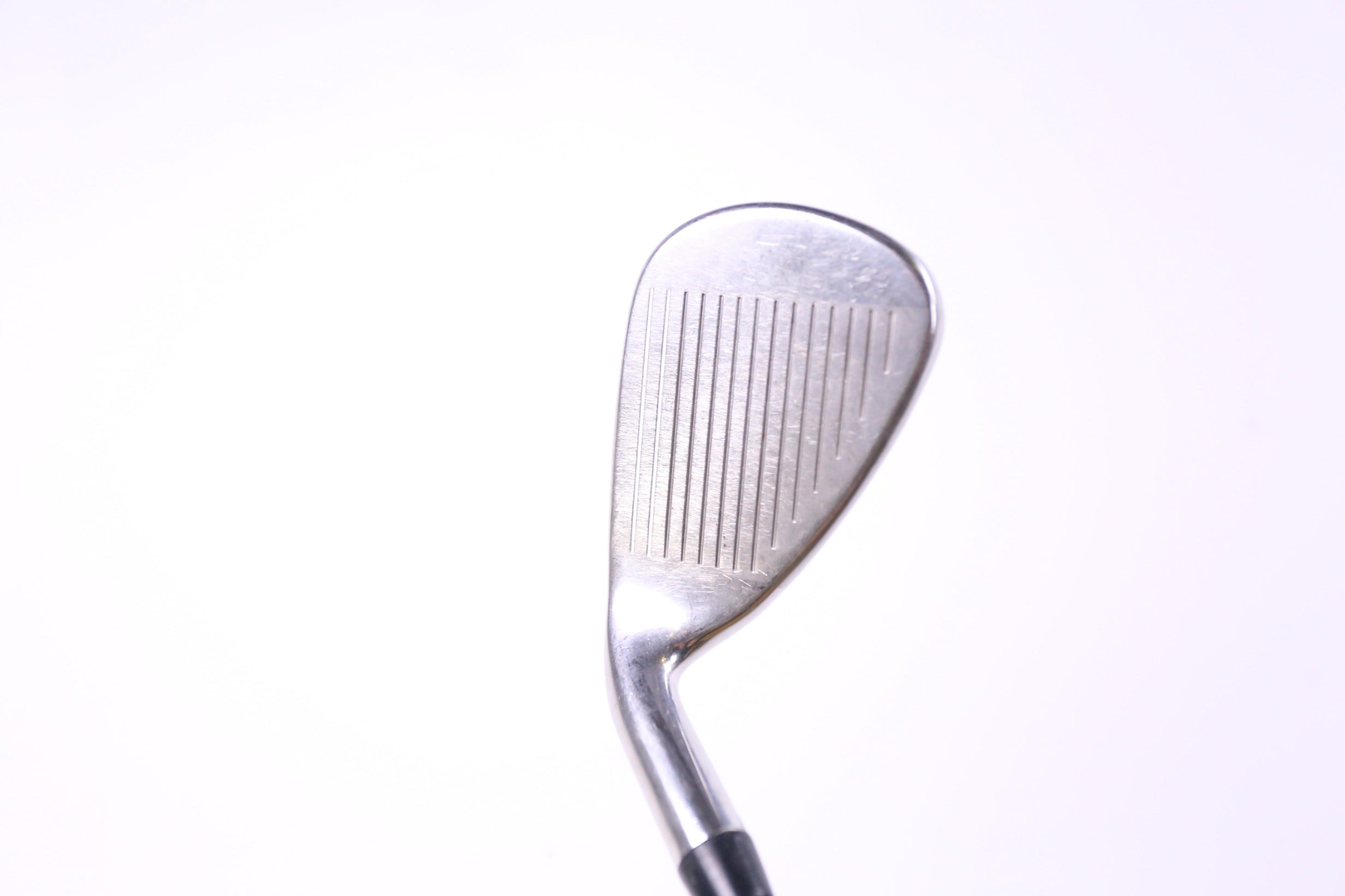 Used Callaway Rogue 9 Iron Golf Club - Right Handed Senior Flex Steel Shaft | Perfect for Seniors & High Handicap Golfers | Ideal for Driving Range Practice & Course Play
