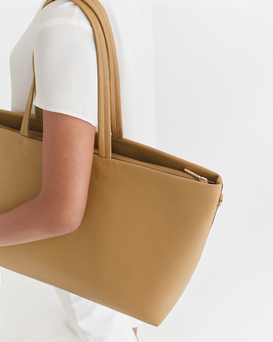 Classic Easy Zipper Tote Bag - Stylish & Spacious Women's Shoulder Bag for Work, Travel & Shopping | Durable & Lightweight Fashion Accessory