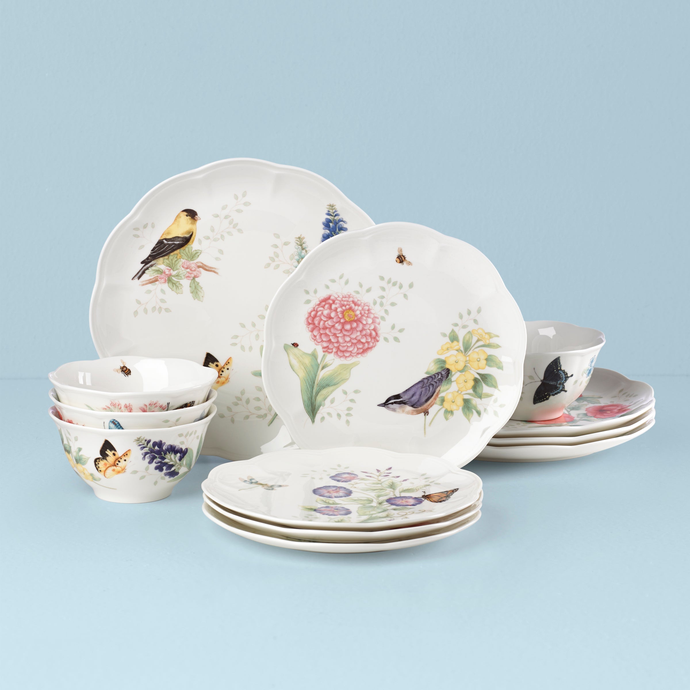 Butterfly Meadow Flutter 12-Piece Dinnerware Set - Elegant Porcelain Plates, Bowls & Cups for Family Dining, Parties & Home Decor