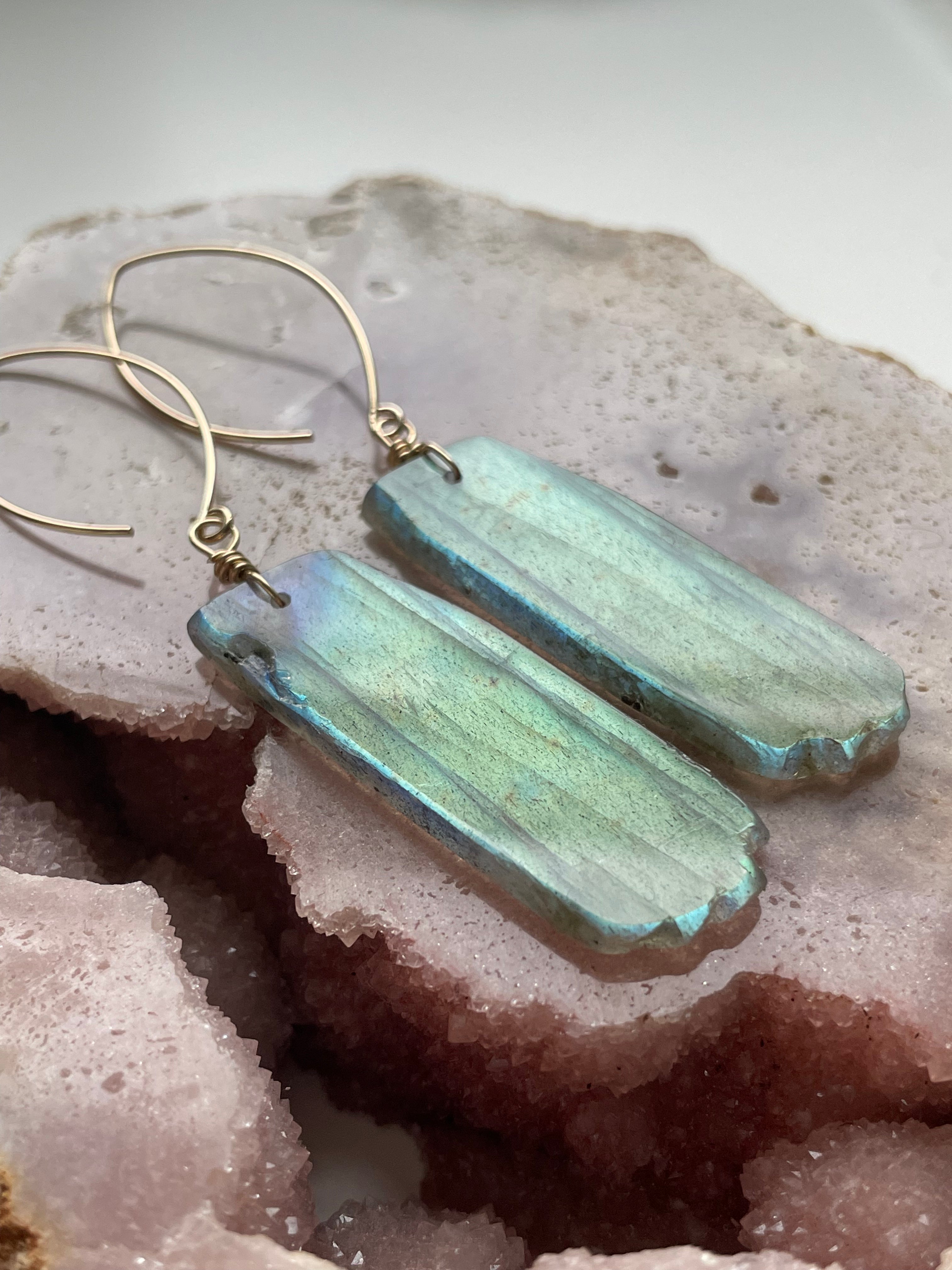 Gold Labradorite Dangle Drop Crystal Earrings for Women - Elegant Gemstone Jewelry for Party, Wedding & Evening Wear