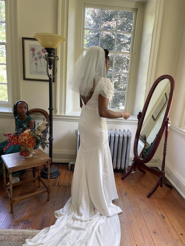 BHLDN Savannah Miller Belle Wedding Gown - Elegant Lace Bridal Dress for Romantic Ceremonies & Formal Events