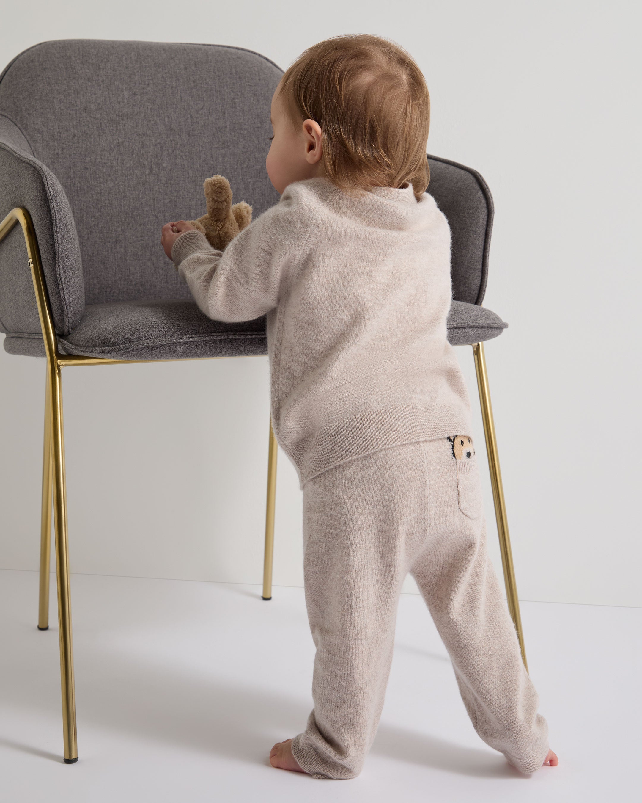 Soft & Cozy Bear Pocket Cashmere Cardigan - Light Oatmeal Brown Sweater for Women | Perfect for Fall, Winter & Casual Office Wear