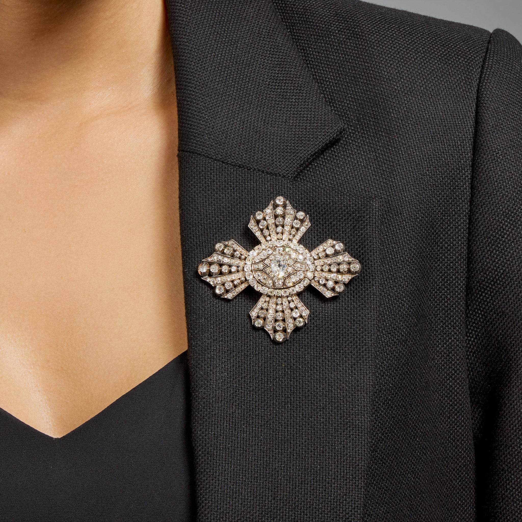 Vintage Old Mine Cut Diamond Cross Brooch - Antique Jewelry for Women, Elegant Religious Pendant for Church, Weddings & Special Occasions