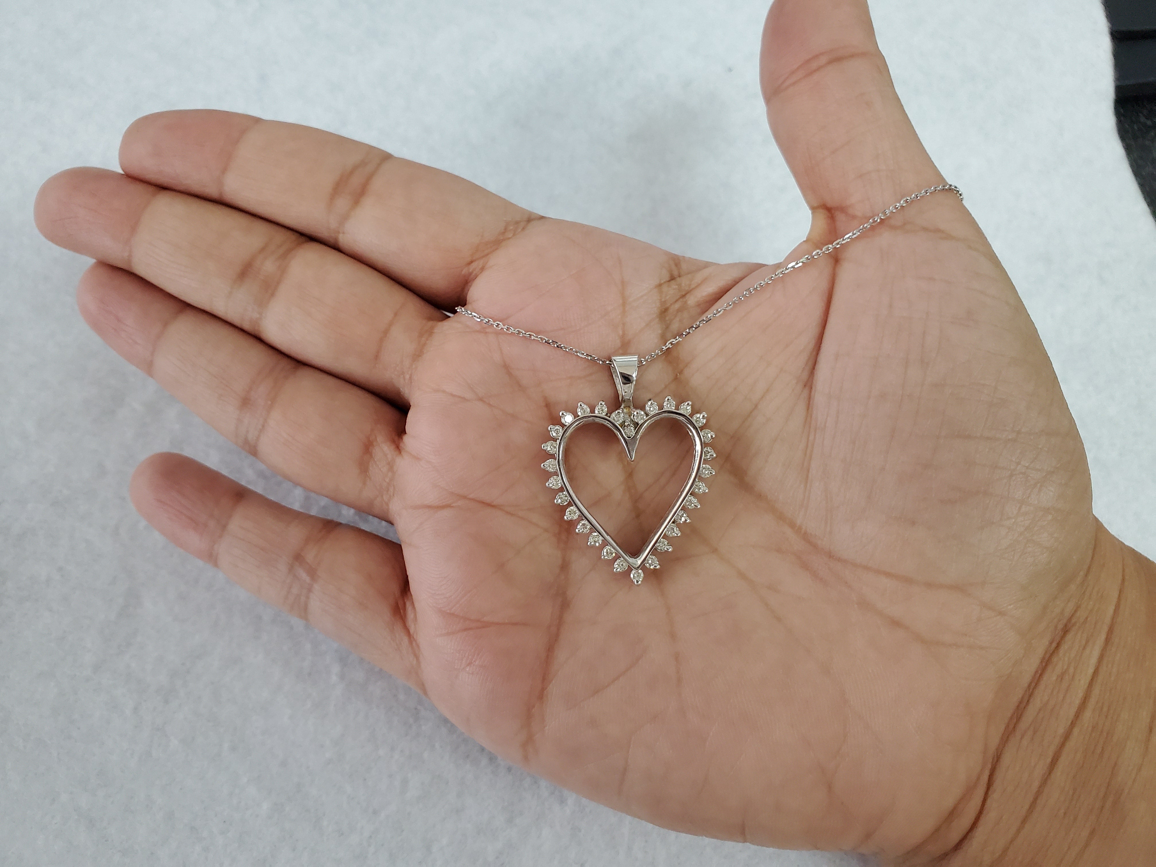 14K White Gold Diamond Cutout Heart Pendant Necklace - 0.65cttw, Perfect for Valentine's Day Gifts & Anniversary Jewelry