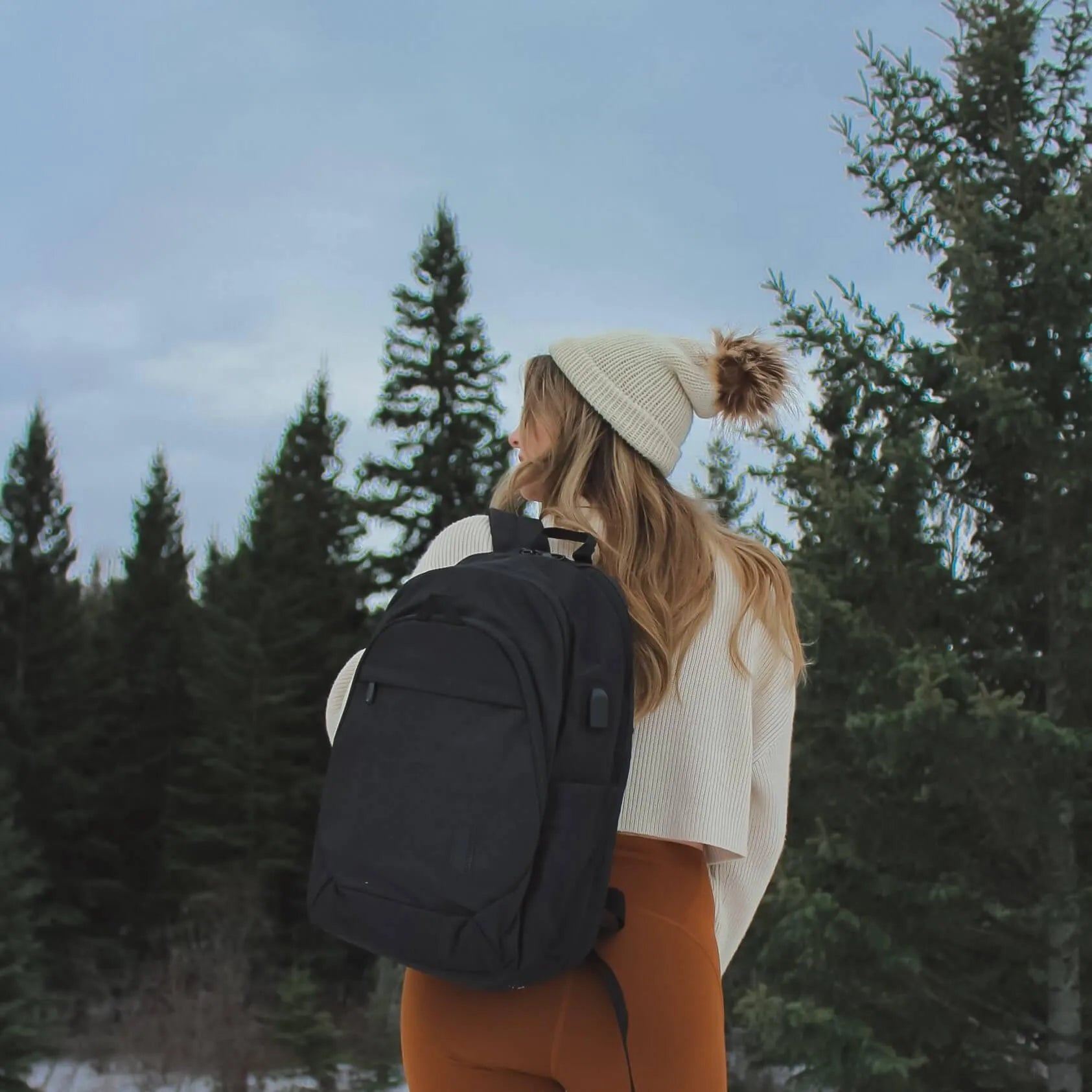 Stylish & Durable Horatio Laptop Backpack for Women - 15.6 Inch Waterproof College School Travel Bag - Perfect for Work, Commuting & Business Trips