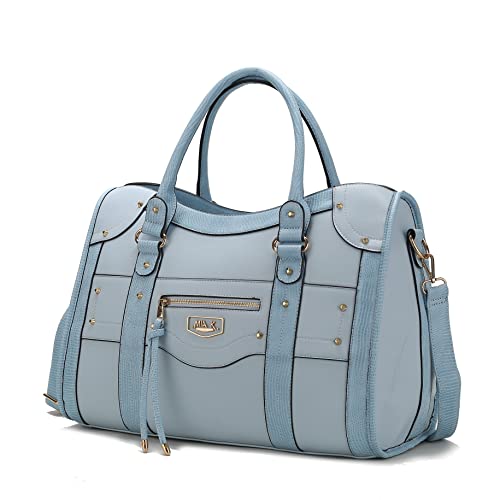 Patricia Light Blue