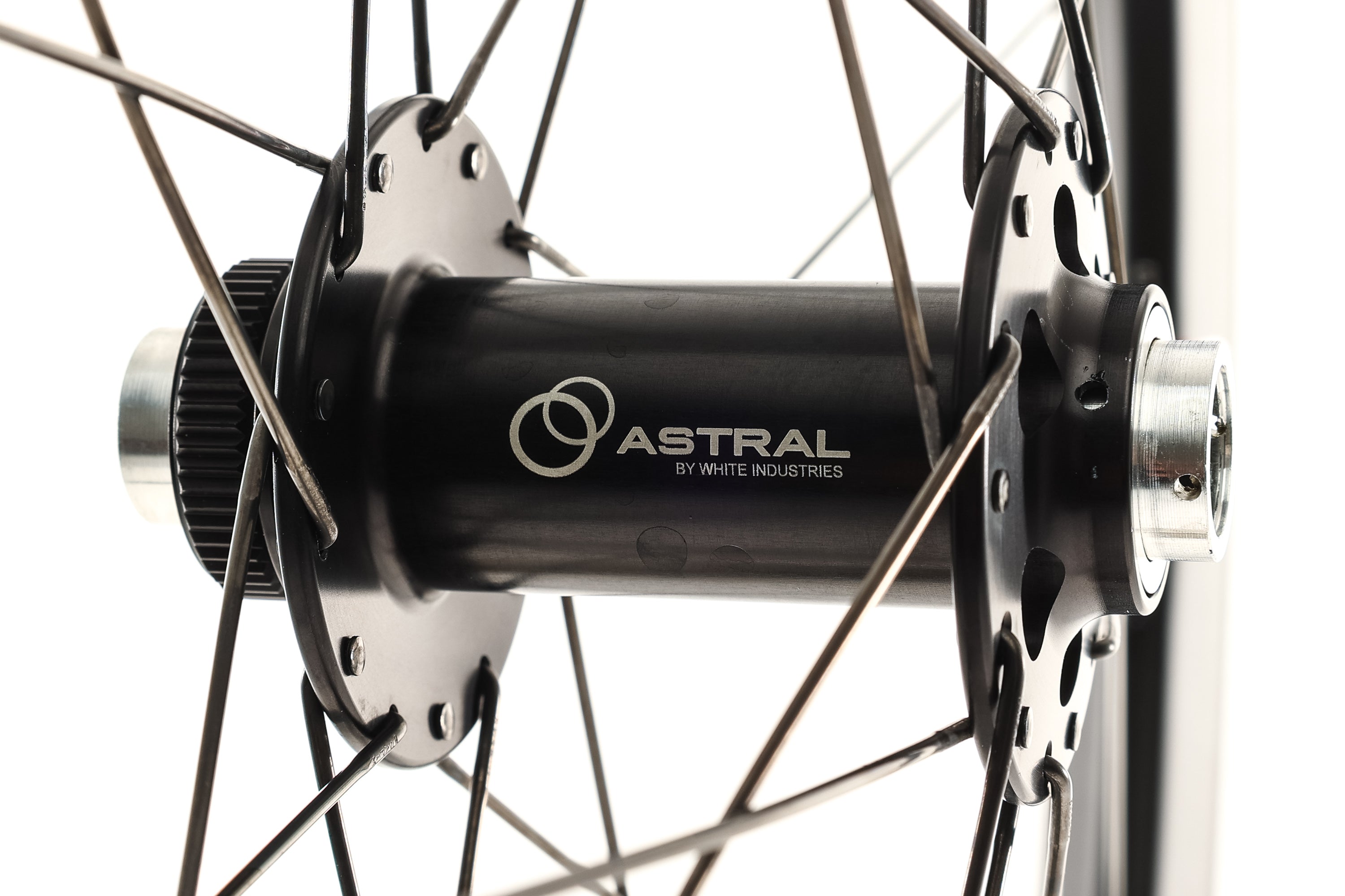 Astral Serpentine Carbon Tubeless 29 Wheelset - Lightweight MTB Wheels for Trail & Enduro Riding - Perfect for Mountain Biking Adventures