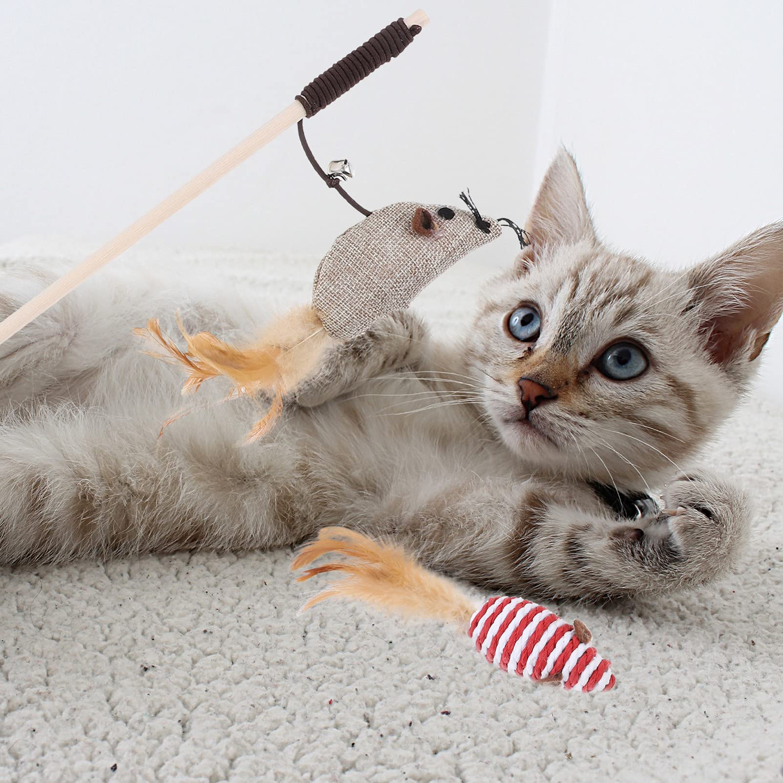 Balacoo Cat Teaser Wand Toy Set - Interactive Kitten Toys with Natural Chew Rope for Indoor Play & Exercise - Perfect for Bonding & Active Playtime with Your Cat