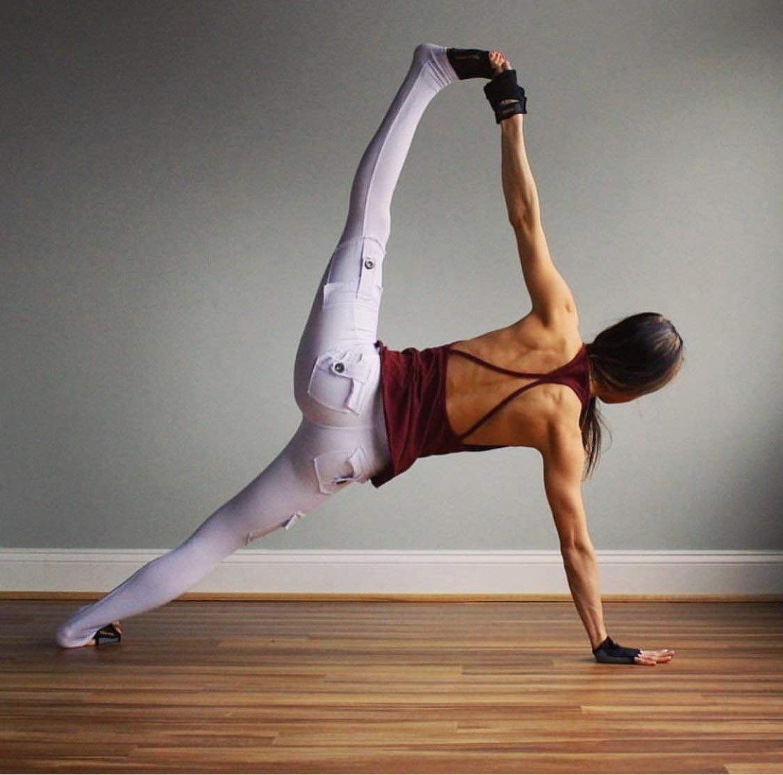 YogaPaws SkinThin Non-Slip Yoga Gloves & Socks for Women & Men - Perfect for Hot Yoga, Crossfit, Cycling, and Sweaty Hands/Feet - Ideal for Gym, Home Workouts, and Yoga Studio Sessions