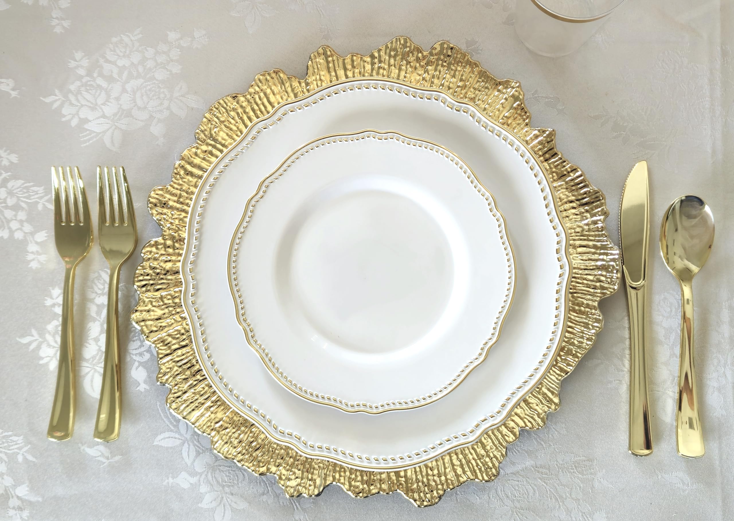 20-Pack 13'' Round Plastic Acrylic Wedding Charger Plates - Coral & Shiny Gold for Elegant Dinner Parties, Bridal Showers, and Special Occasion Decorations