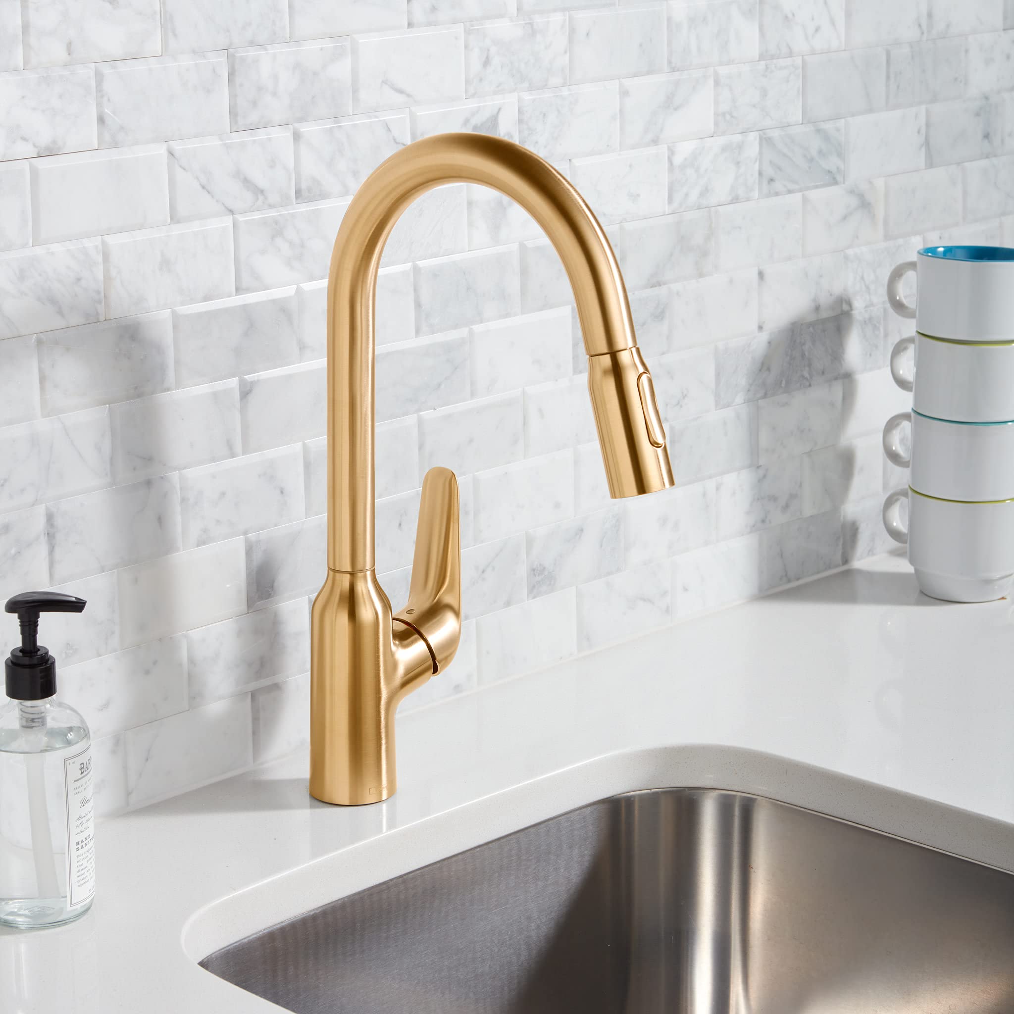 Hansgrohe Focus N Gold High Arc Pull Down Kitchen Faucet with Sprayer - Brushed Gold Finish (Model 71800251) - Perfect for Modern Kitchens, Restaurant Prep Areas & Luxury Home Renovations