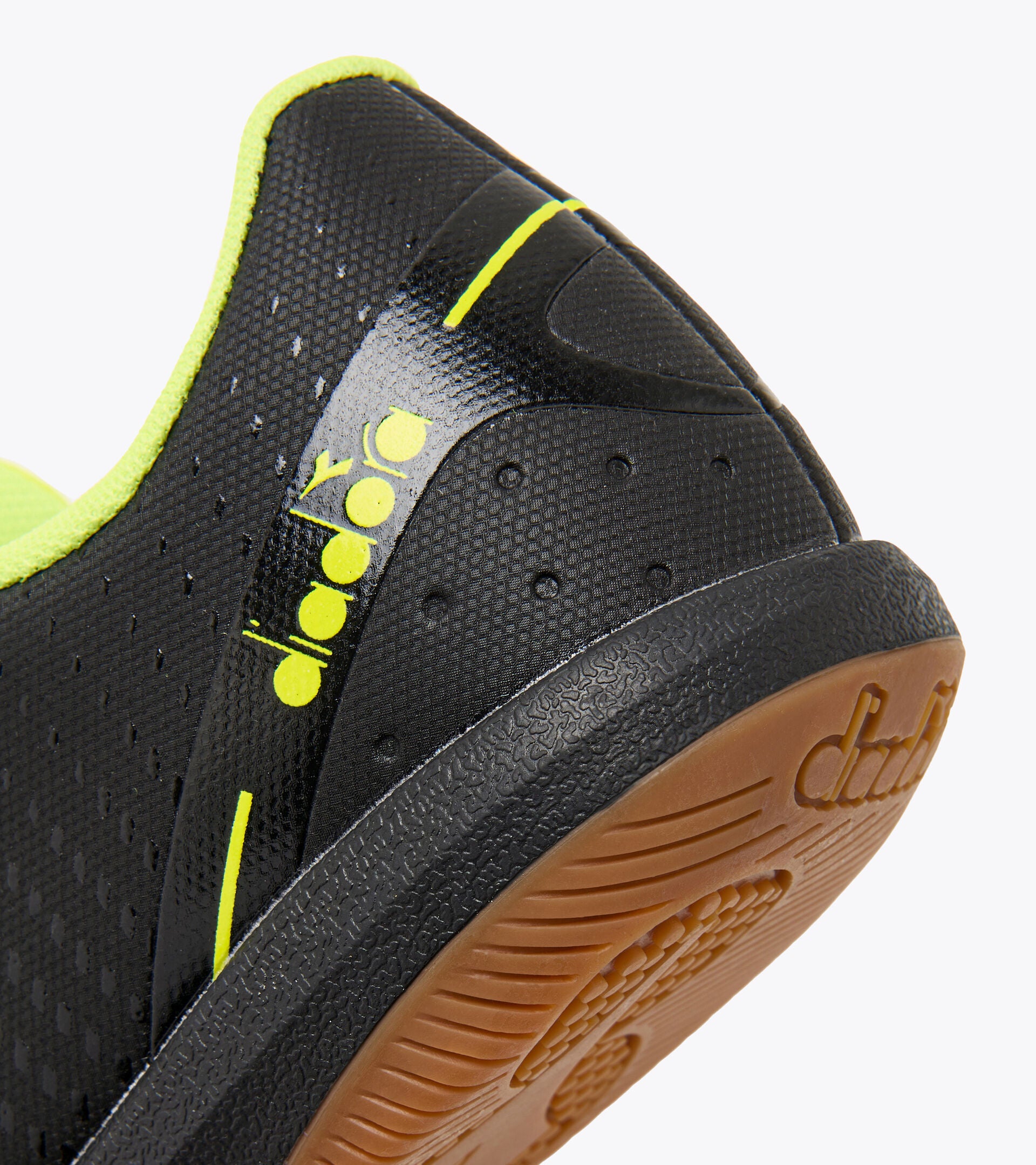 Diadora Pichichi 5 IDR Indoor Soccer Shoes for Men - Black/Fluo Yellow - Lightweight & Breathable for Futsal, Training & Competitive Play