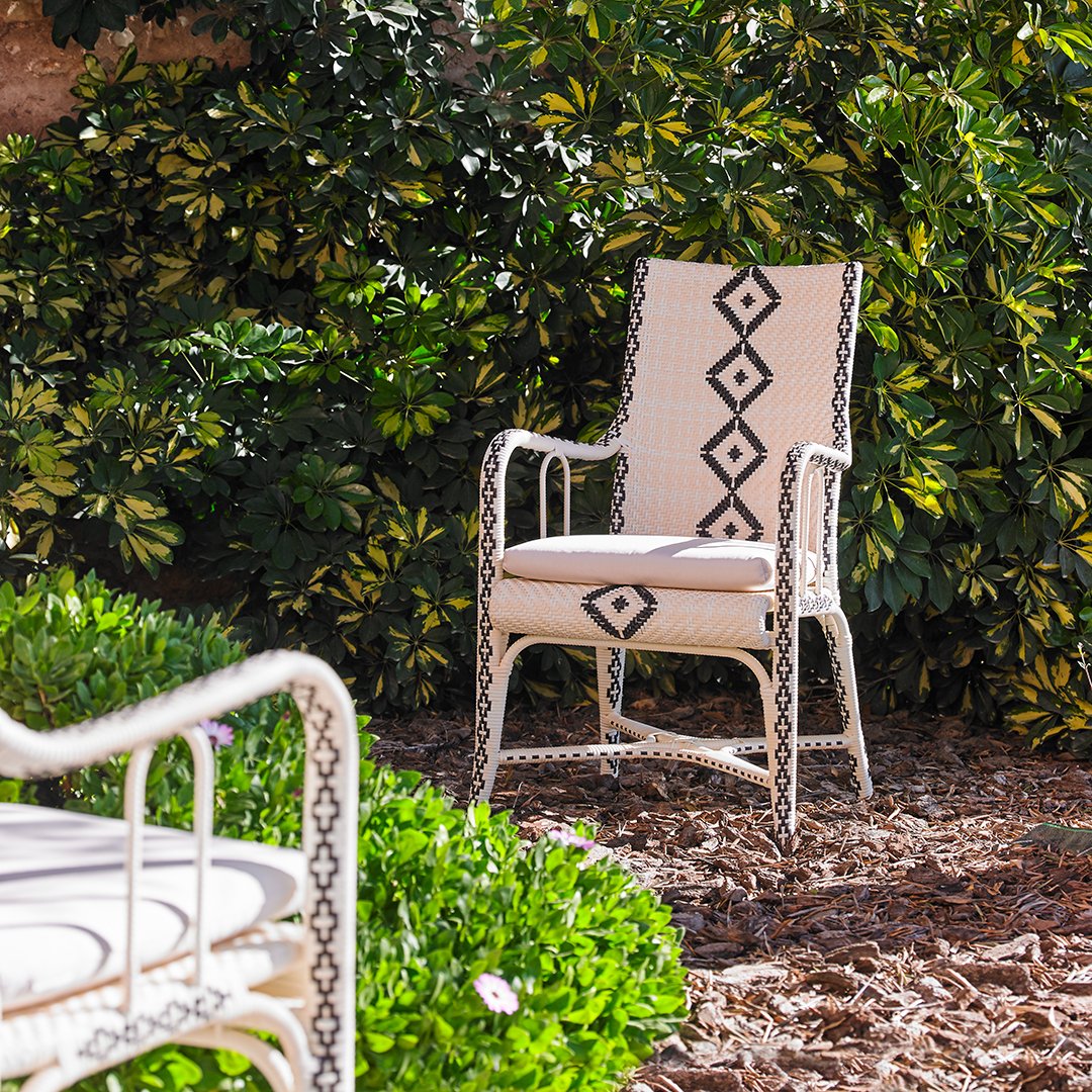 Charleston Dining Armchair - Elegant Upholstered Side Chair for Kitchen, Dining Room & Office - Perfect for Home Decor & Entertaining Guests