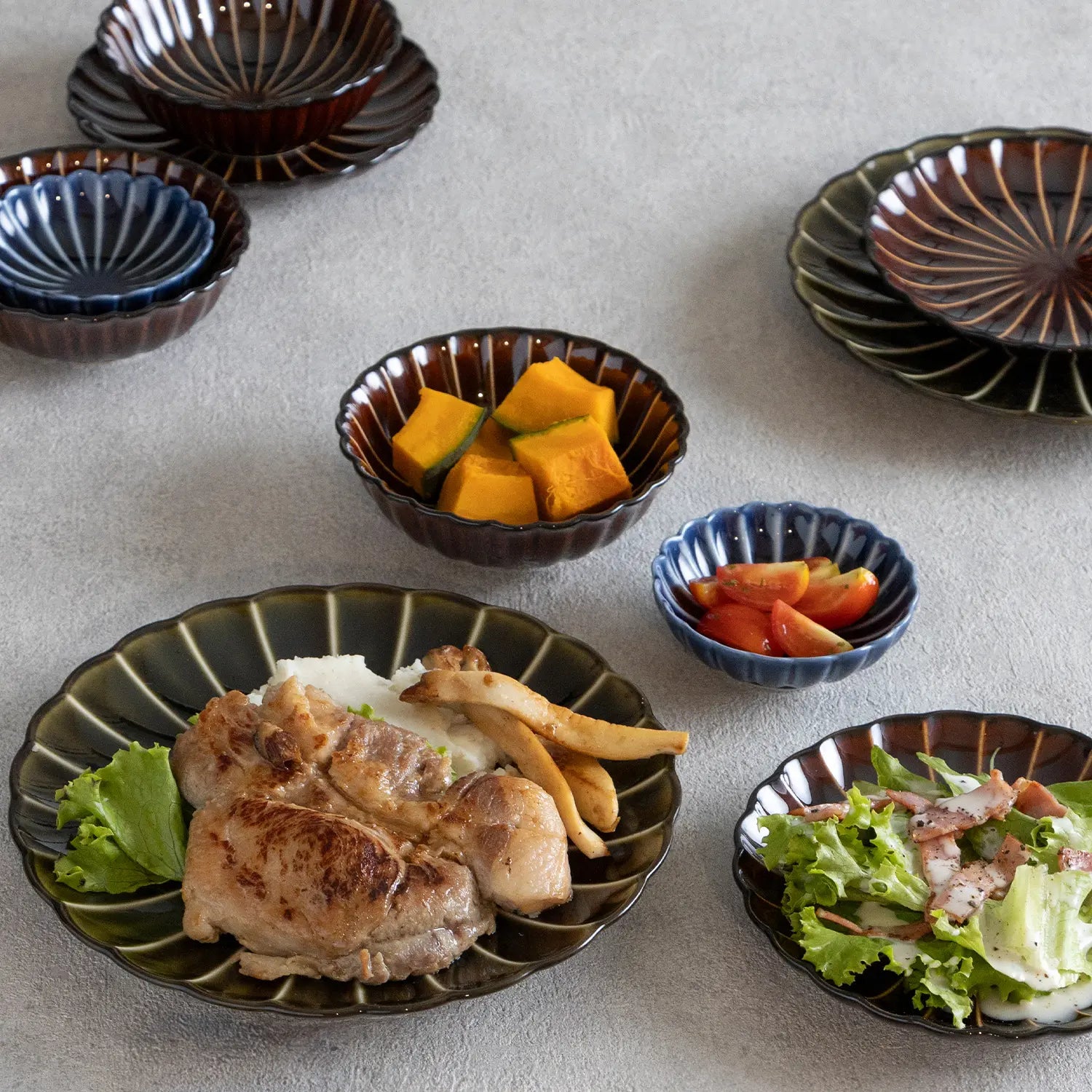 M.Style Epoch Porcelain Round Plate - Elegant 10-Inch Dinner Plate Set of 4, Microwave & Dishwasher Safe - Perfect for Fine Dining, Wedding Registry & Home Decor