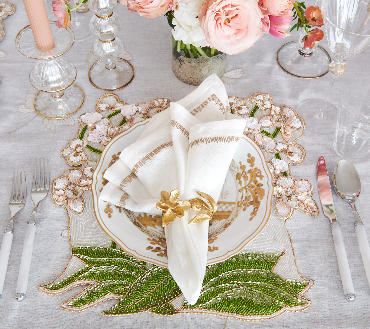 Elegant Blossom Glass Candle Holder - Perfect for Wedding Centerpieces, Home Decor & Romantic Ambiance