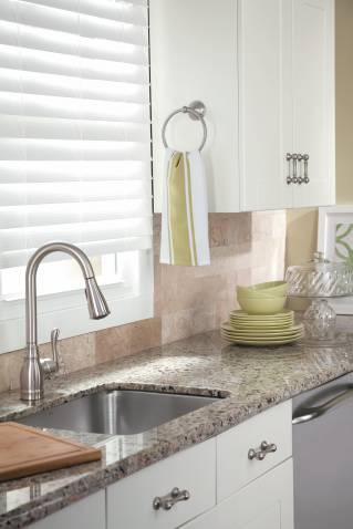 Moen CA87003SRS Spot Resist Stainless Steel Kitchen Faucet with Pull-Down Sprayer and Built-In Soap Dispenser - Perfect for Modern Kitchens and Easy Dishwashing