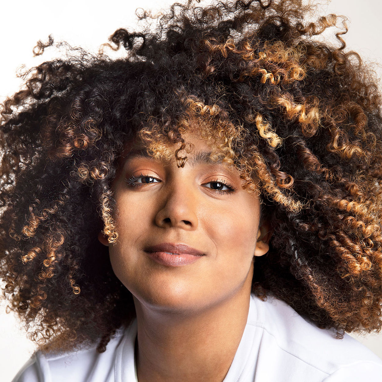 Best Curl Defining Whip for Natural Curly Hair - Lightweight Styling Foam for Defined Bouncy Curls - Perfect for Daily Use & Special Occasions