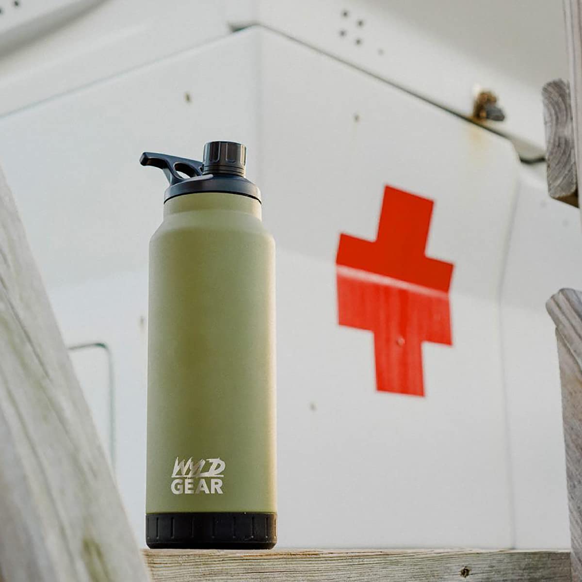 WYLD Gear Mag Series 18 oz. Vacuum Insulated Stainless Steel Water Bottle - Leakproof, BPA-Free, Keeps Drinks Cold 24H/Hot 12H - Perfect for Hiking, Gym & Outdoor Activities