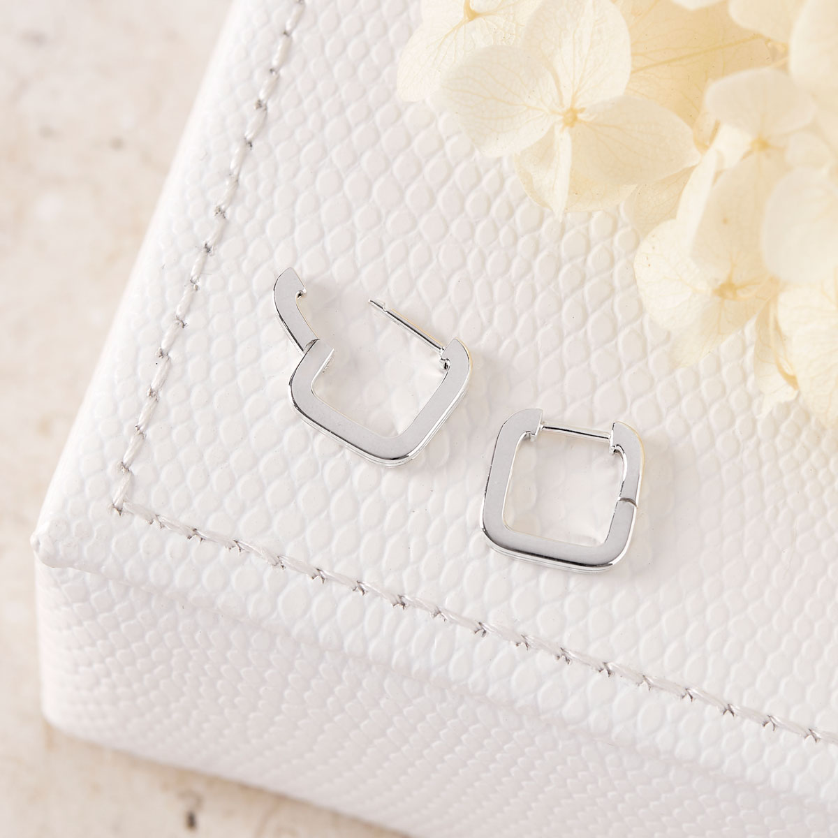 Deco Rounded Huggies - Soft and Comfortable Earrings for Women | Perfect for Everyday Wear, Parties, and Gifts