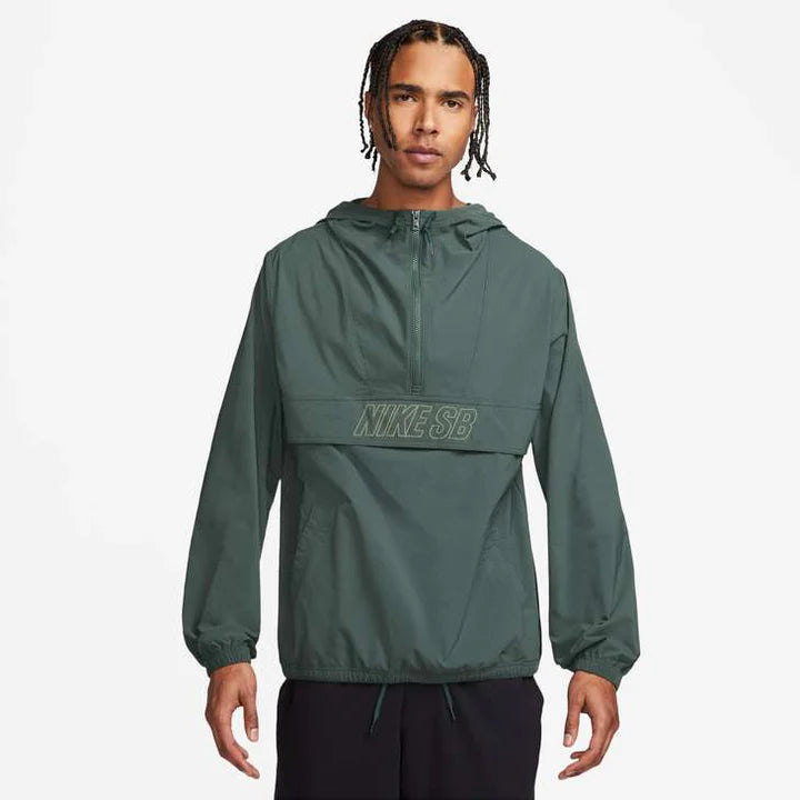 Nike SB DF Essential Anorak Jacket - Vintage Green/Oil Green - Lightweight Water-Resistant Windbreaker for Skateboarding & Outdoor Activities