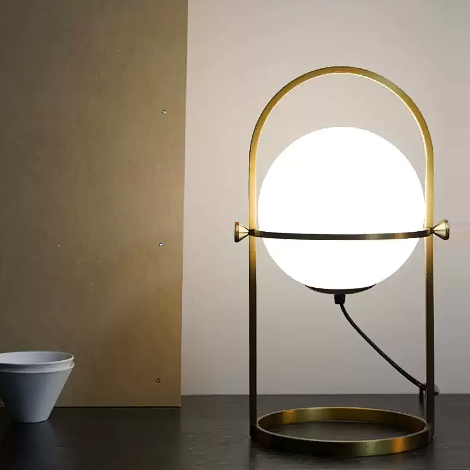 Modern Carre Table Lamp - Elegant LED Desk Light for Home Office, Bedroom & Living Room - Perfect for Reading, Working & Decor