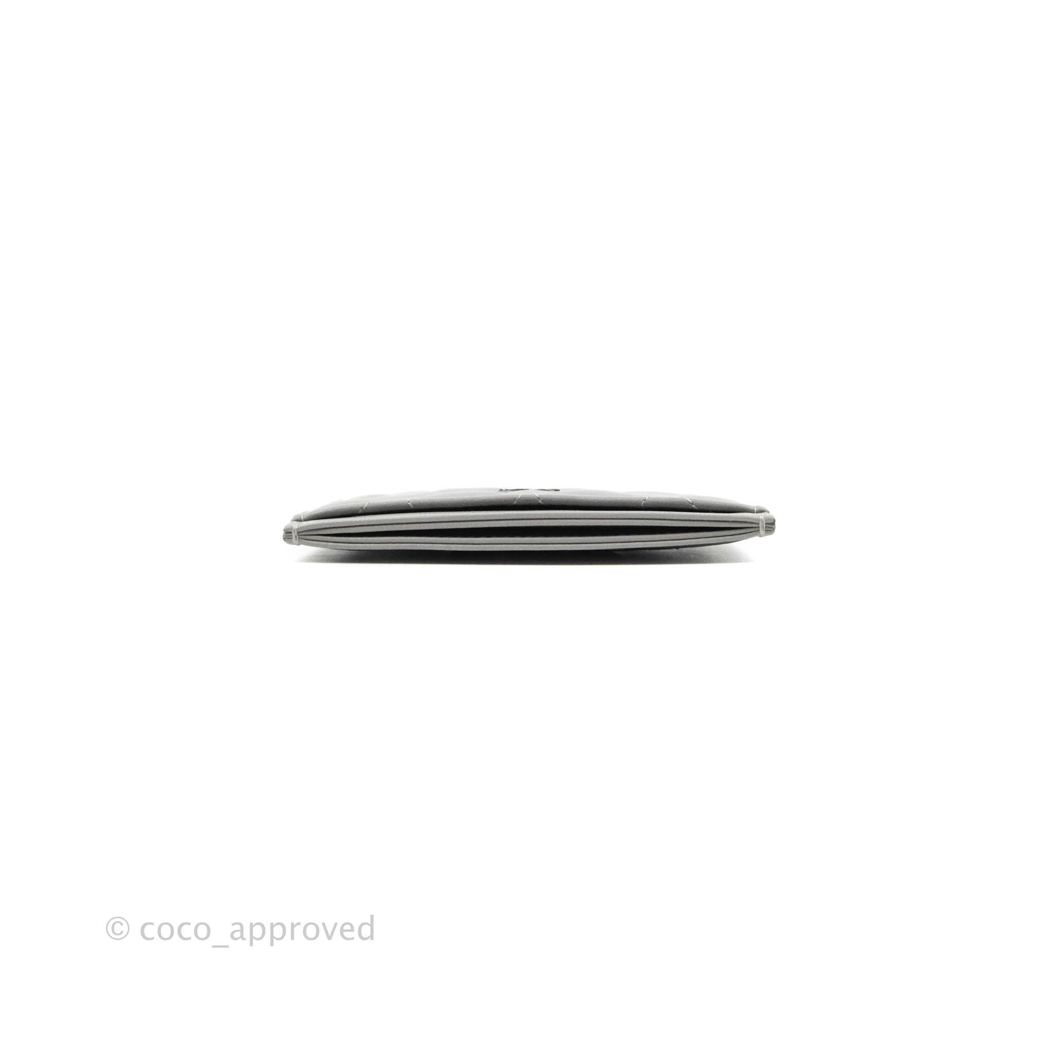 Chanel Classic Flat Card Holder in Grey Lambskin with Silver Hardware - Luxury Compact Wallet for Everyday Use & Travel