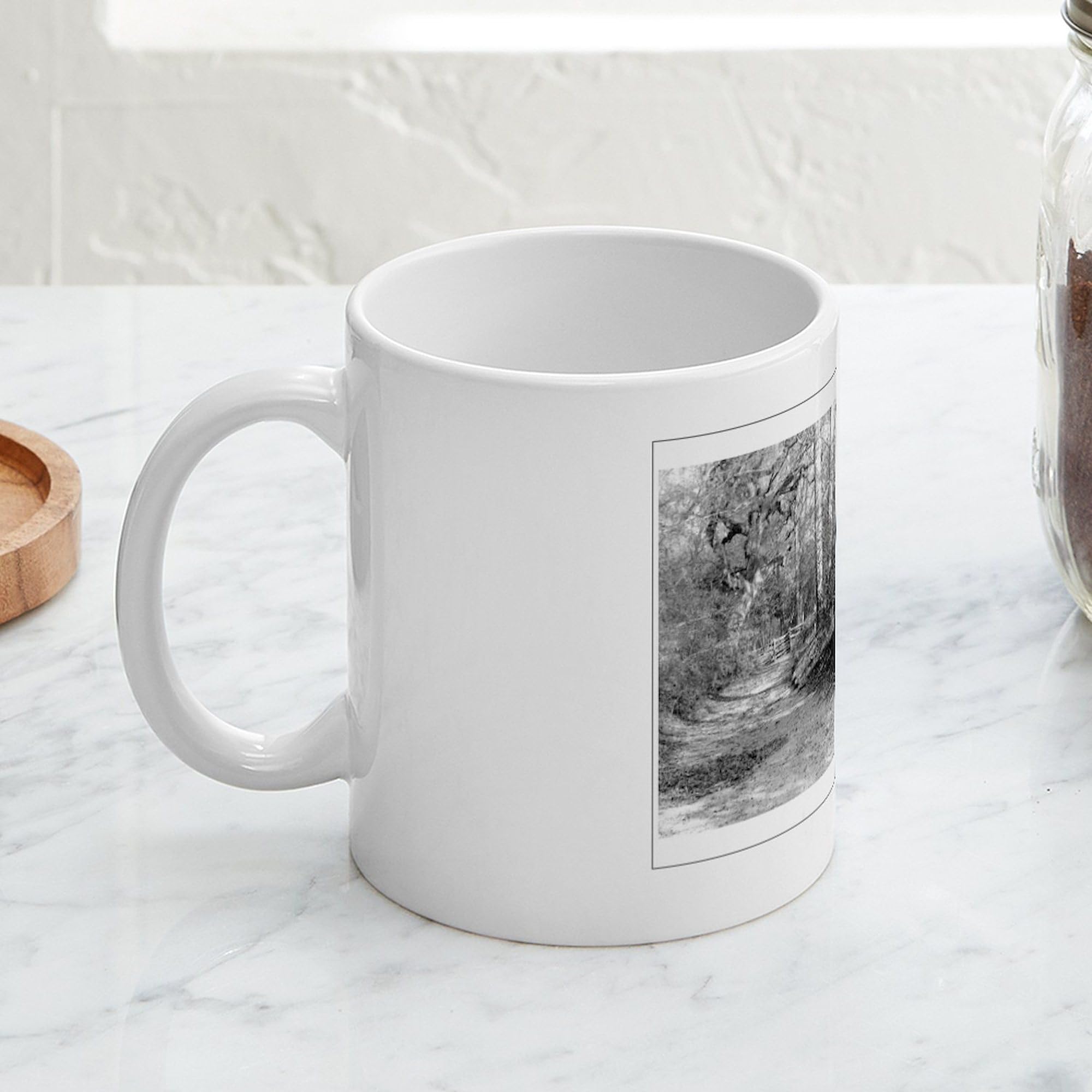 The Road Not Taken 11 oz Ceramic Coffee Mug (325ml) - Inspirational Poetry Gift for Writers & Readers - Perfect for Tea, Coffee, or Hot Chocolate at Home or Office