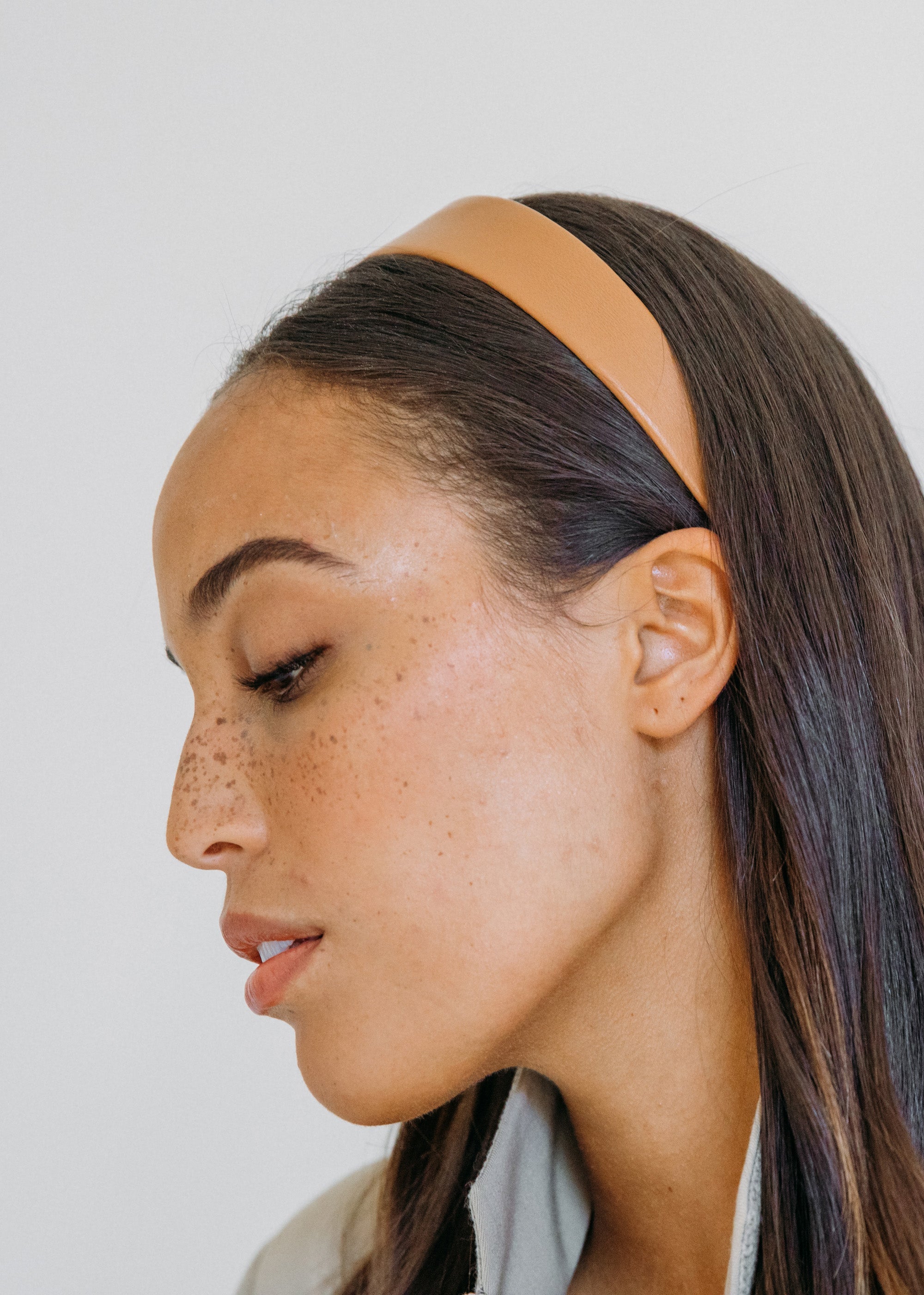 Cruz Headband Saddle - Soft & Comfortable Headband for Women & Girls - Perfect for Sports, Workouts, Yoga, and Everyday Wear