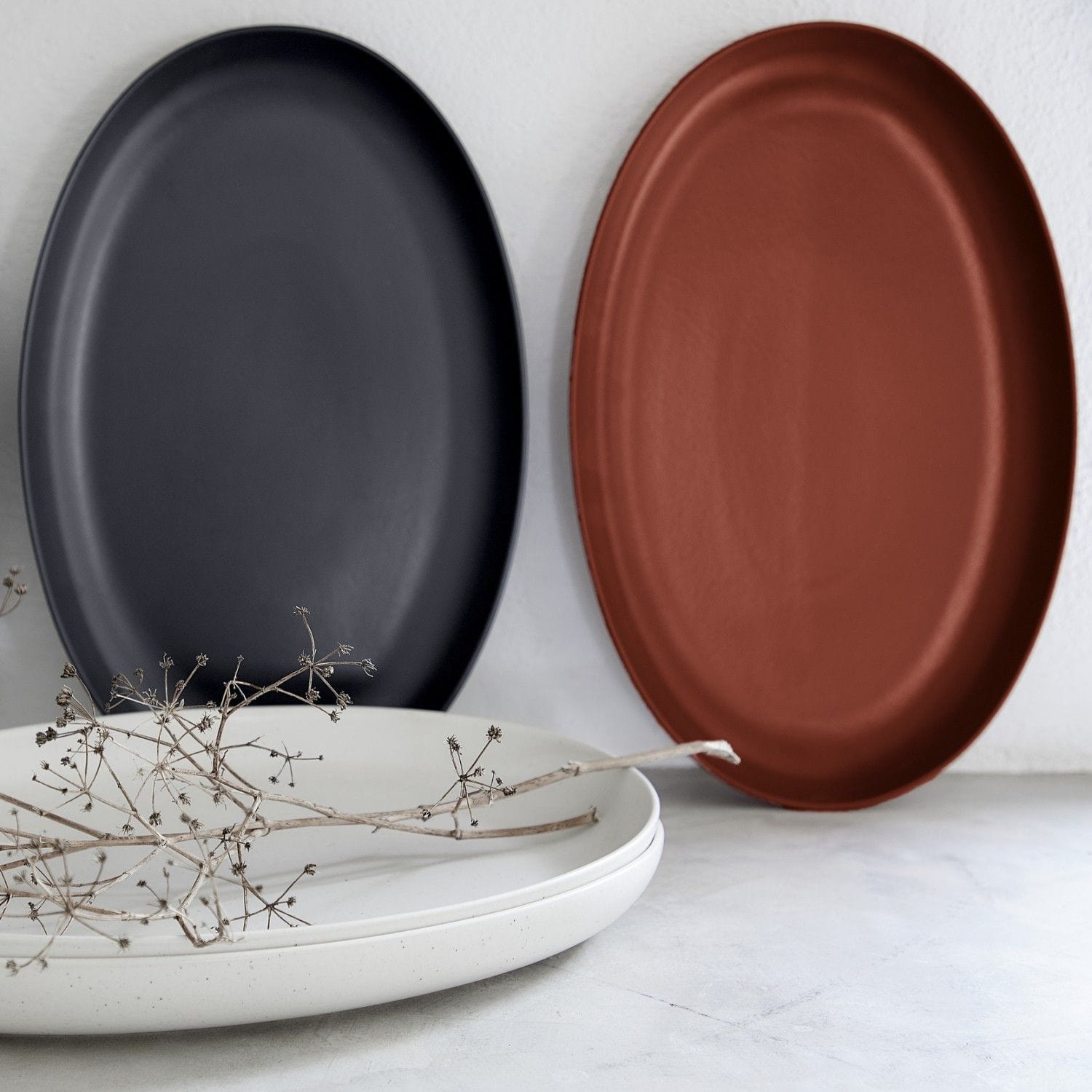 Casafina Pacifica Oval Platter - Elegant Serving Dish for Entertaining, Dinner Parties & Holidays - Available in Multiple Colors