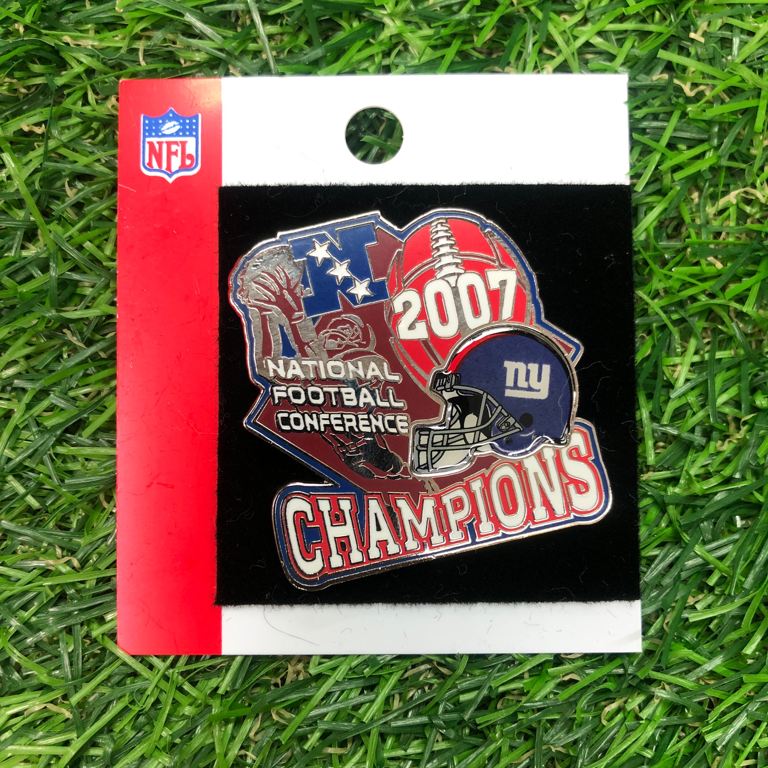 New York Giants 2007 NFC Champions Commemorative Collectible Pin - Perfect for Fans, Sports Memorabilia Collections & Game Day Accessories
