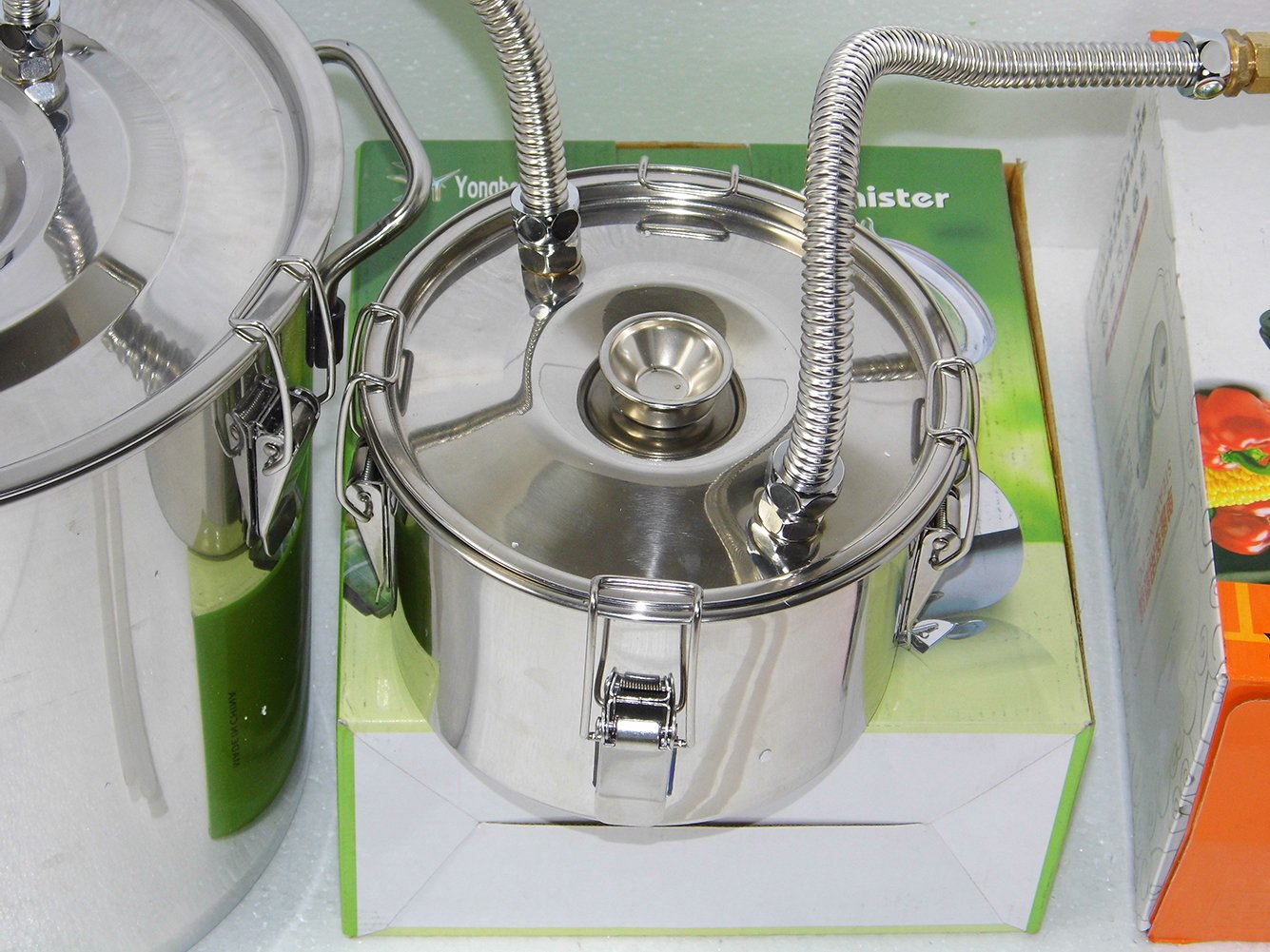 3-Pot 5 Gallon Stainless Steel Water Alcohol Distiller with Copper Tube - 18L Home Brewing Still Kit for Whiskey, Moonshine & Essential Oils - Perfect for DIY Spirits, Homemade Wine & Distilling Herbal Extracts