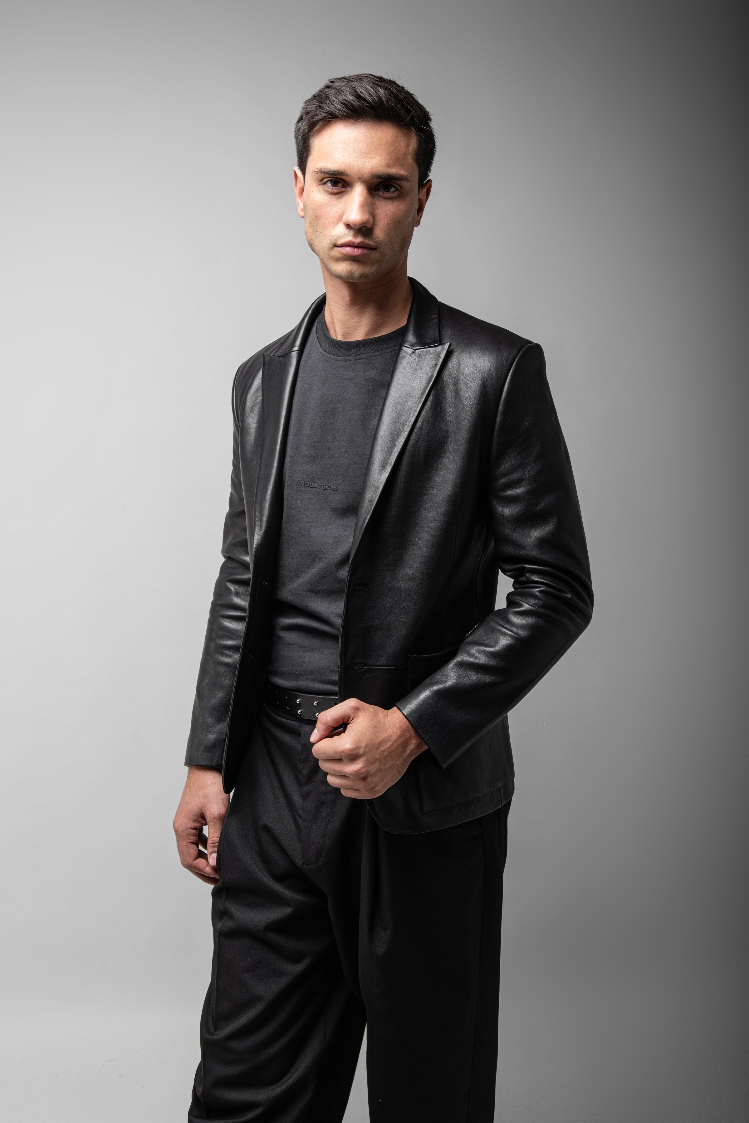 Premium Genuine Leather Blazer for Women - Elegant Long Tailored Jacket for Office, Business & Formal Events | Stylish Outerwear for Work & Evening Occasions