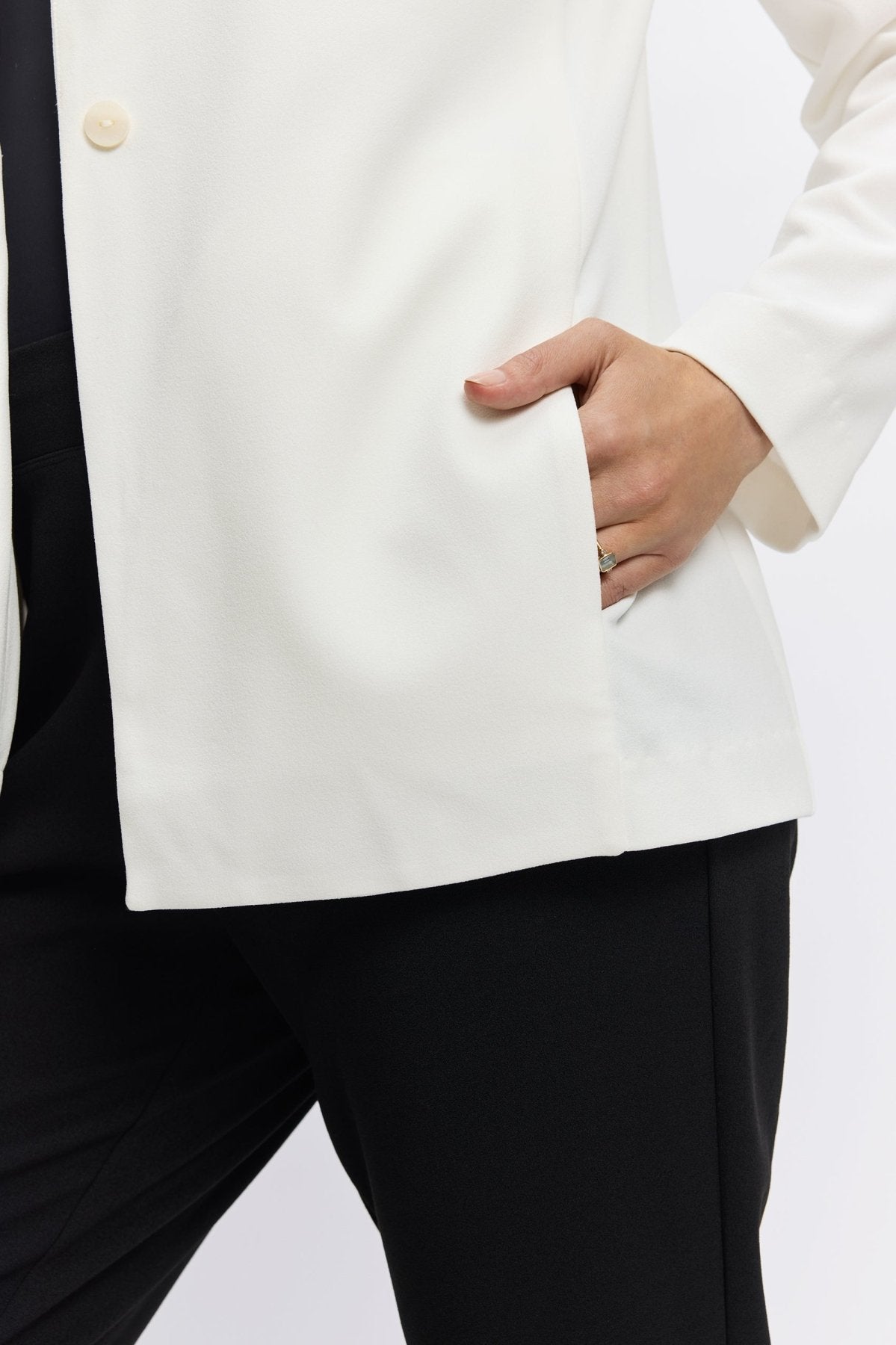 Morgan Knit Crepe Long Sleeve Blazer for Women - Elegant Stretch Office Jacket - Business Casual Work Wear - Perfect for Meetings, Office & Professional Events