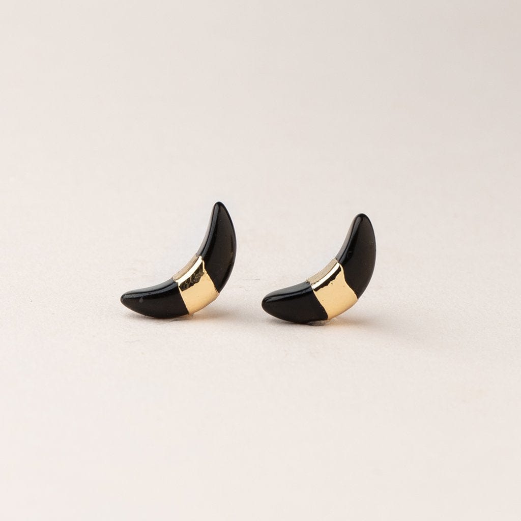 Black Spinel Gold Crescent Moon Earrings – Elegant Dangle Earrings for Women, Perfect for Evening Parties, Weddings & Special Occasions
