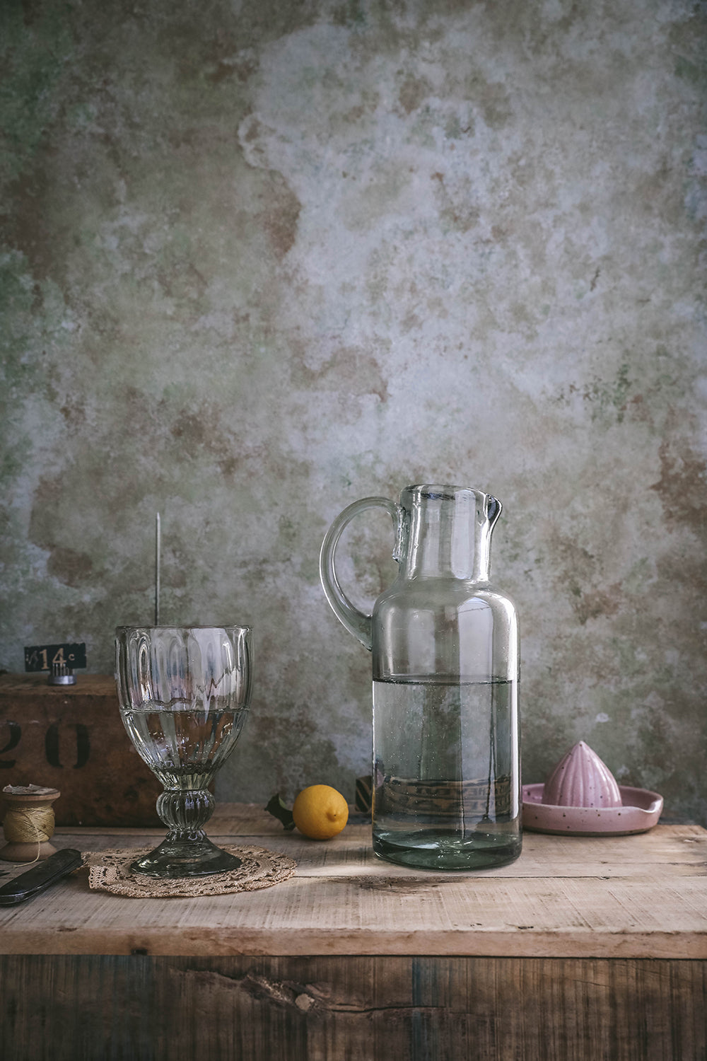 Handblown Glass Tall Pitcher - 32oz Elegant Water Pitcher for Iced Tea, Lemonade & Beverages - Perfect for Parties, Dining & Home Decor