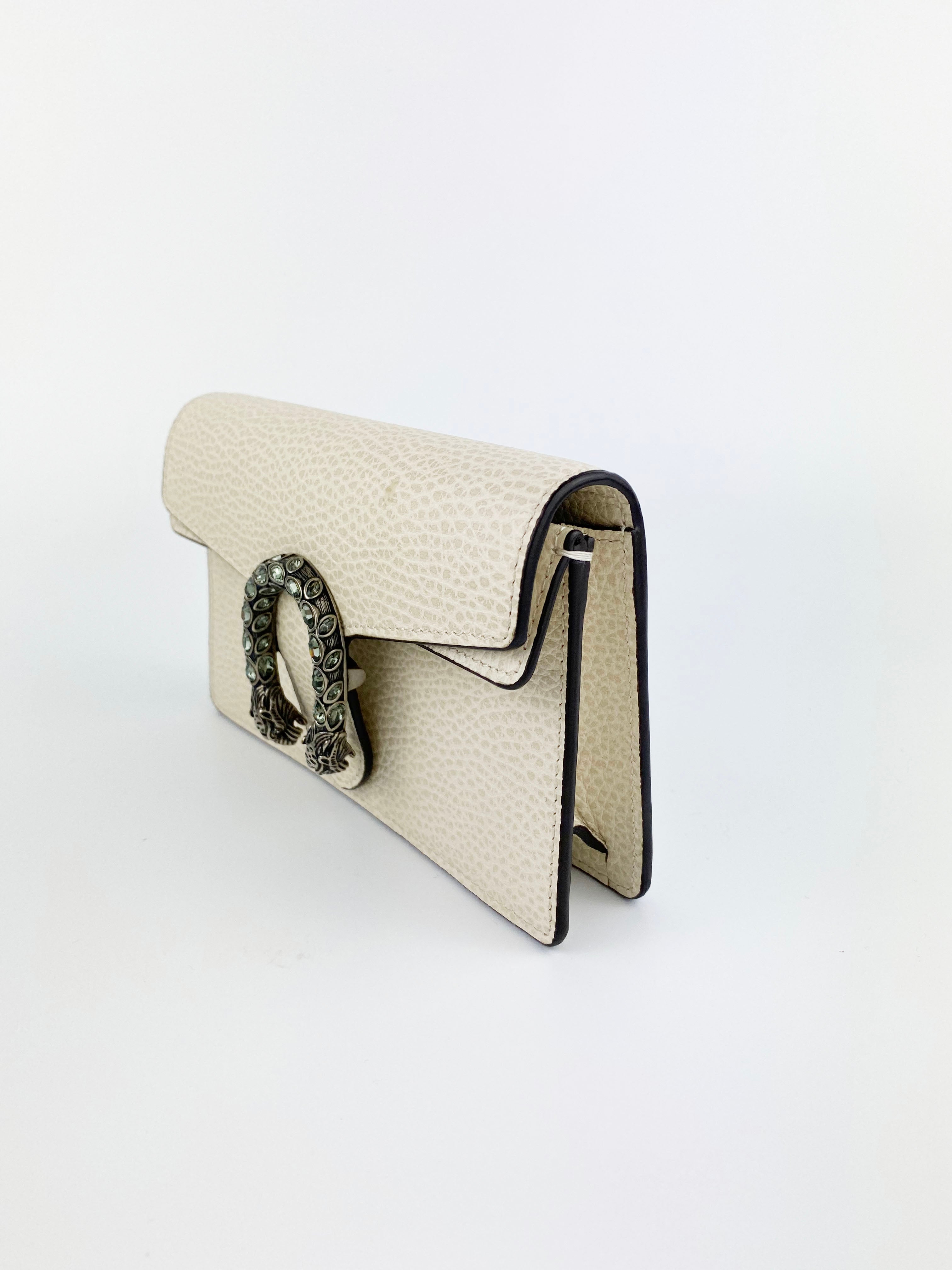 Gucci Mini Dionysus Clutch Bag for Women - Luxury Leather Crossbody Shoulder Bag - Perfect for Evening Parties, Date Nights & Special Occasions