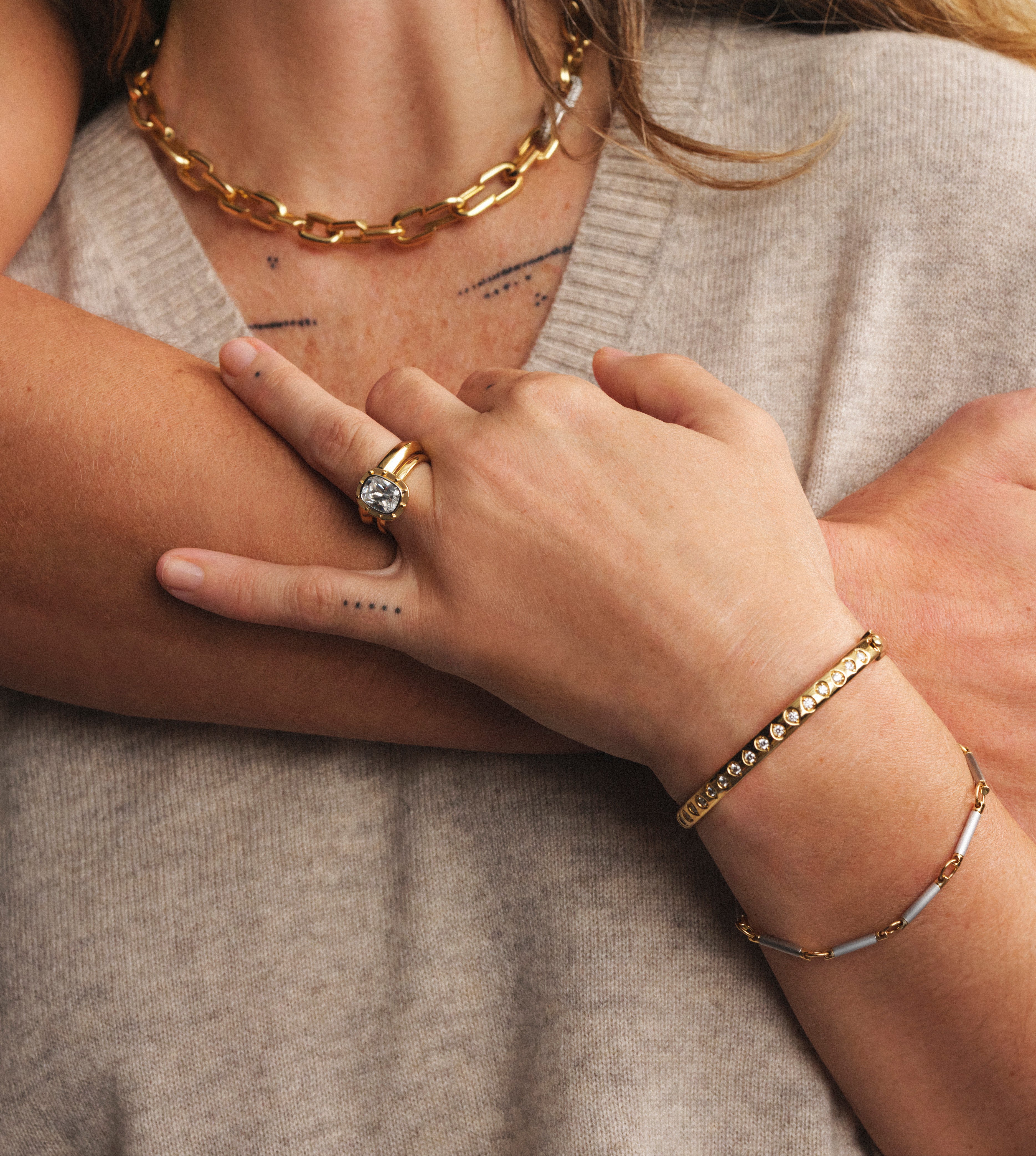 Forever & Always Matching Yellow Gold Bangle Bracelet with Pear-Cut Diamonds - Perfect for Anniversaries, Weddings & Romantic Gifts