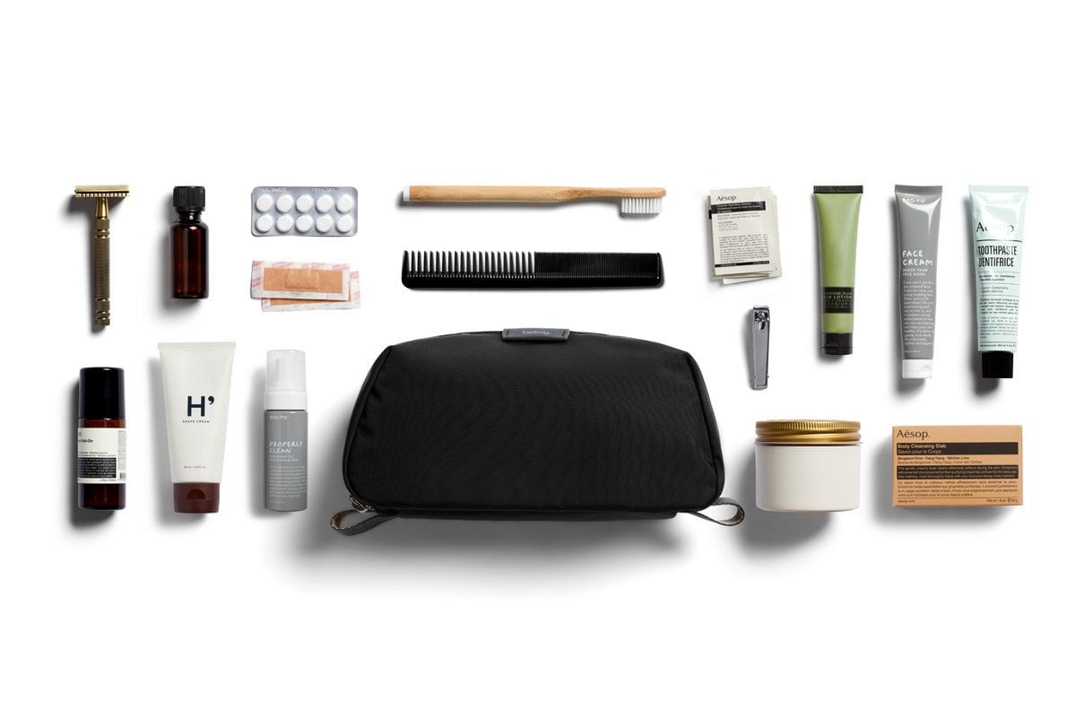 Bellroy Premium Travel Toiletry Kit - Water-Resistant Organizer for Men & Women - Perfect for Airplane, Gym, Camping & Business Trips