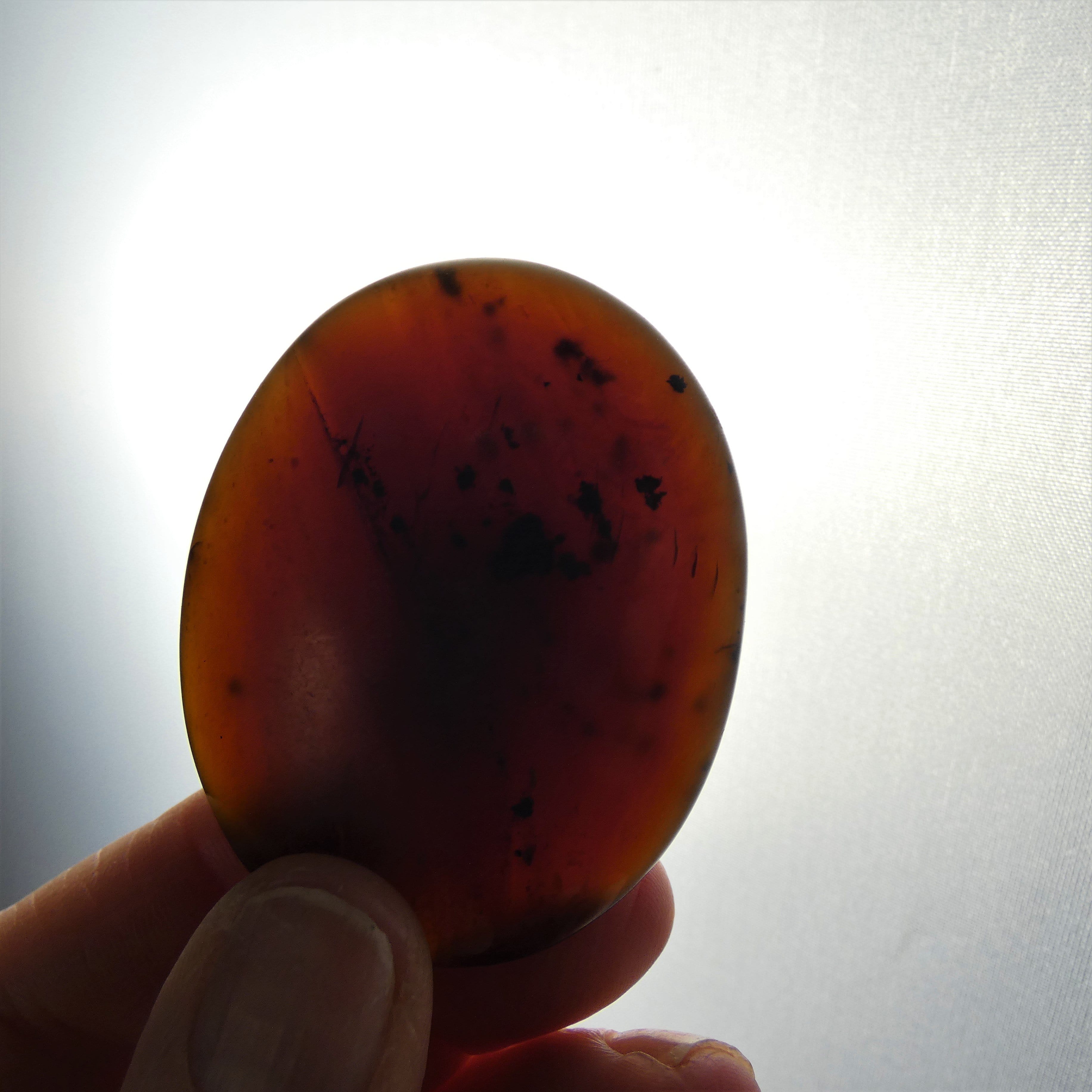Natural Amber Worry Stones for Anxiety Relief - Handcrafted Healing Stones for Stress & Relaxation - Perfect for Meditation, Yoga, and Mindfulness Practices