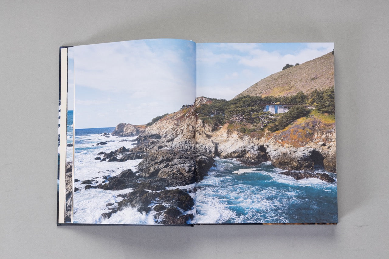 Field Architecture: Conversations with the Land - Modern Landscape Design Books for Architects & Nature Lovers - Perfect for Outdoor Design Inspiration & Nature-Themed Home Decor